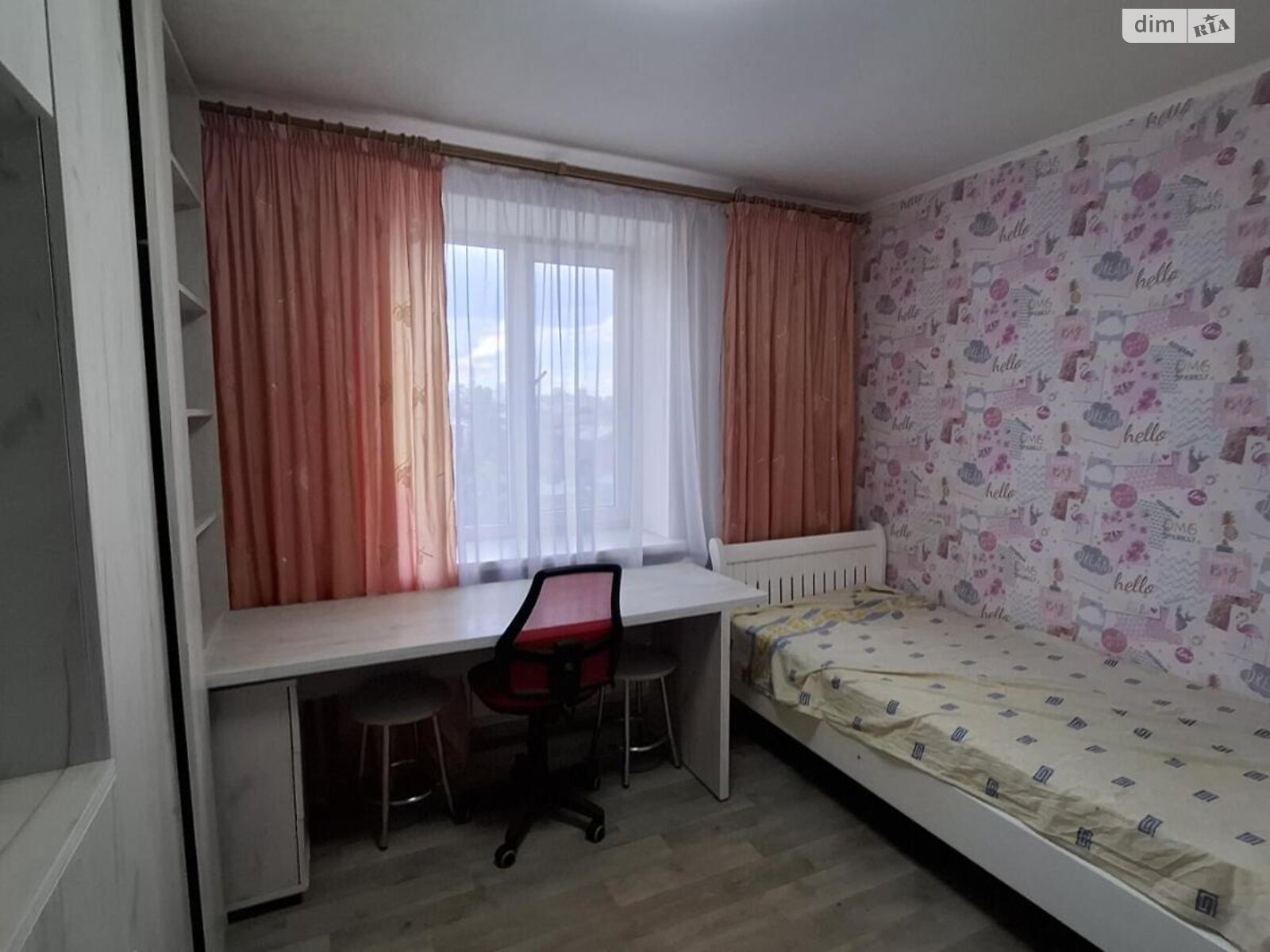 Продаж трикімнатної квартири в Харкові, на бул. Гончарівський 13, район Гончарівка фото 1 Продаж трикімнатної квартири в Харкові, на бул. Гончарівський 13, район Гончарівка фото 1