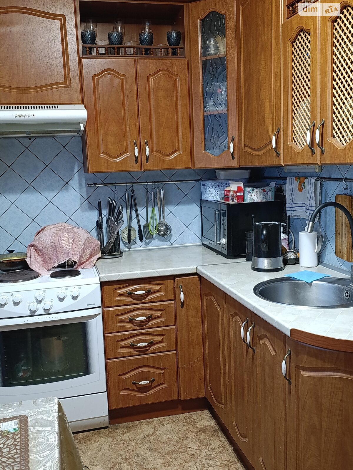 Продаж трикімнатної квартири в Харкові, на вул. Велика Кільцева 128, район Індустріальний фото 1