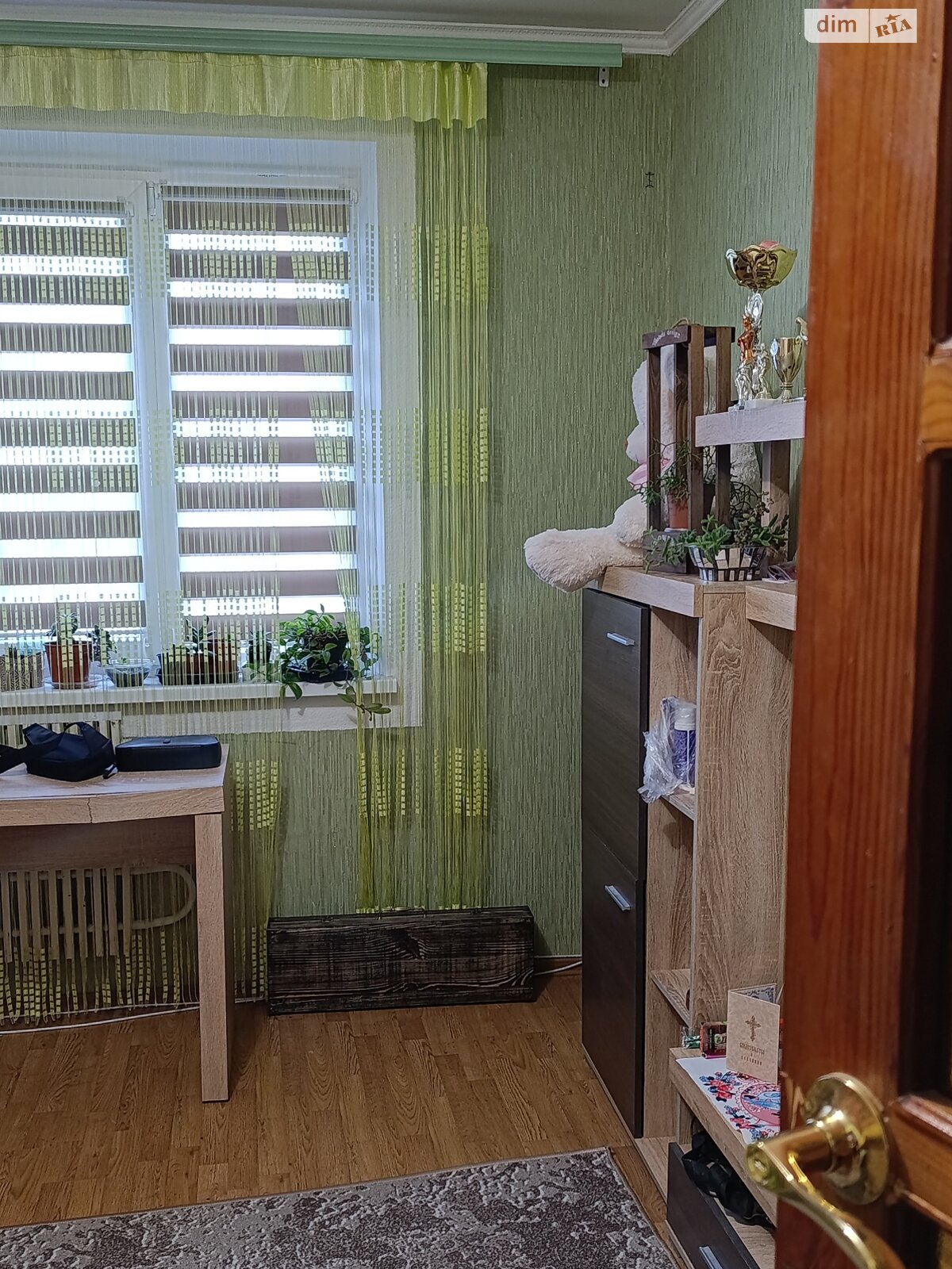 Продаж трикімнатної квартири в Харкові, на вул. Велика Кільцева 128, район Індустріальний фото 1