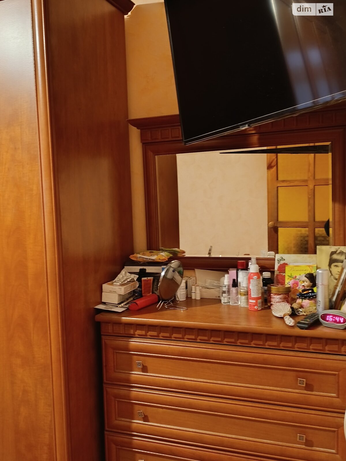 Продаж трикімнатної квартири в Харкові, на вул. Велика Кільцева 128, район Індустріальний фото 1