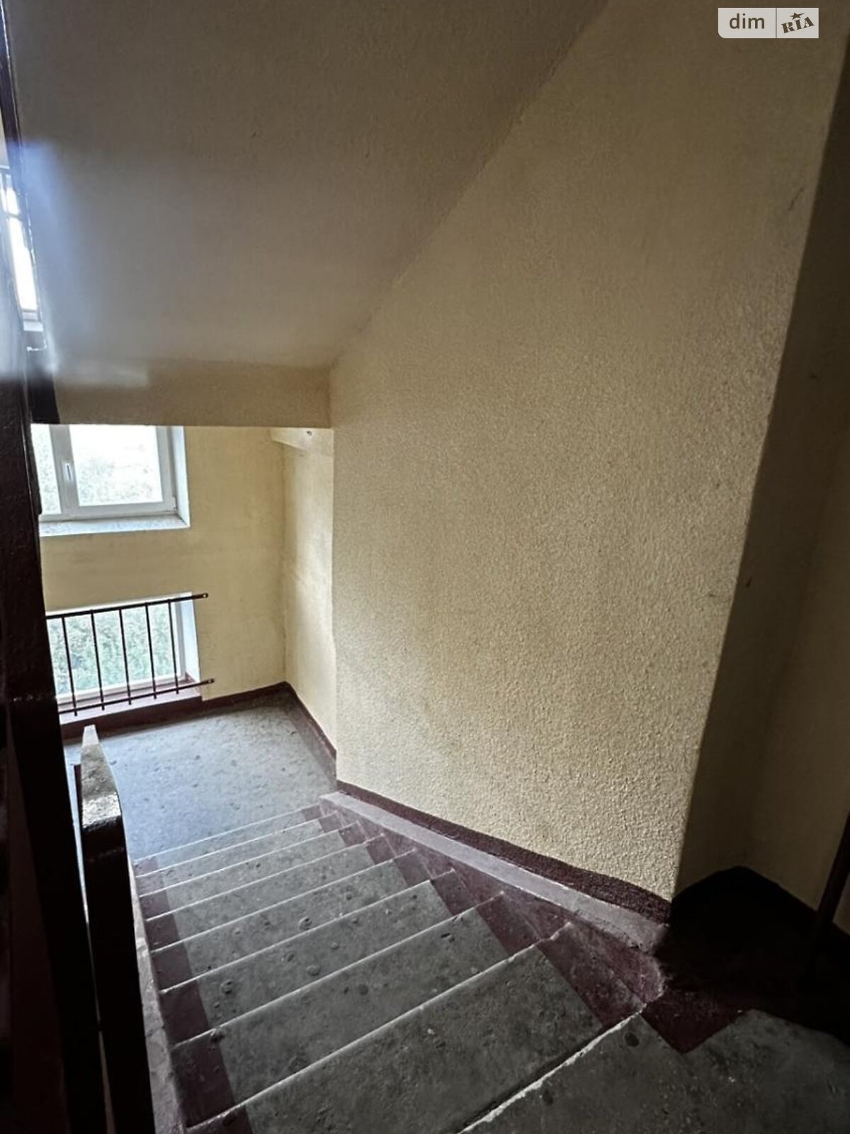 Продаж трикімнатної квартири в Харкові, на вул. Юрія Савчина 5, район Горизонт фото 1 Продаж трикімнатної квартири в Харкові, на вул. Юрія Савчина 5, район Горизонт фото 1