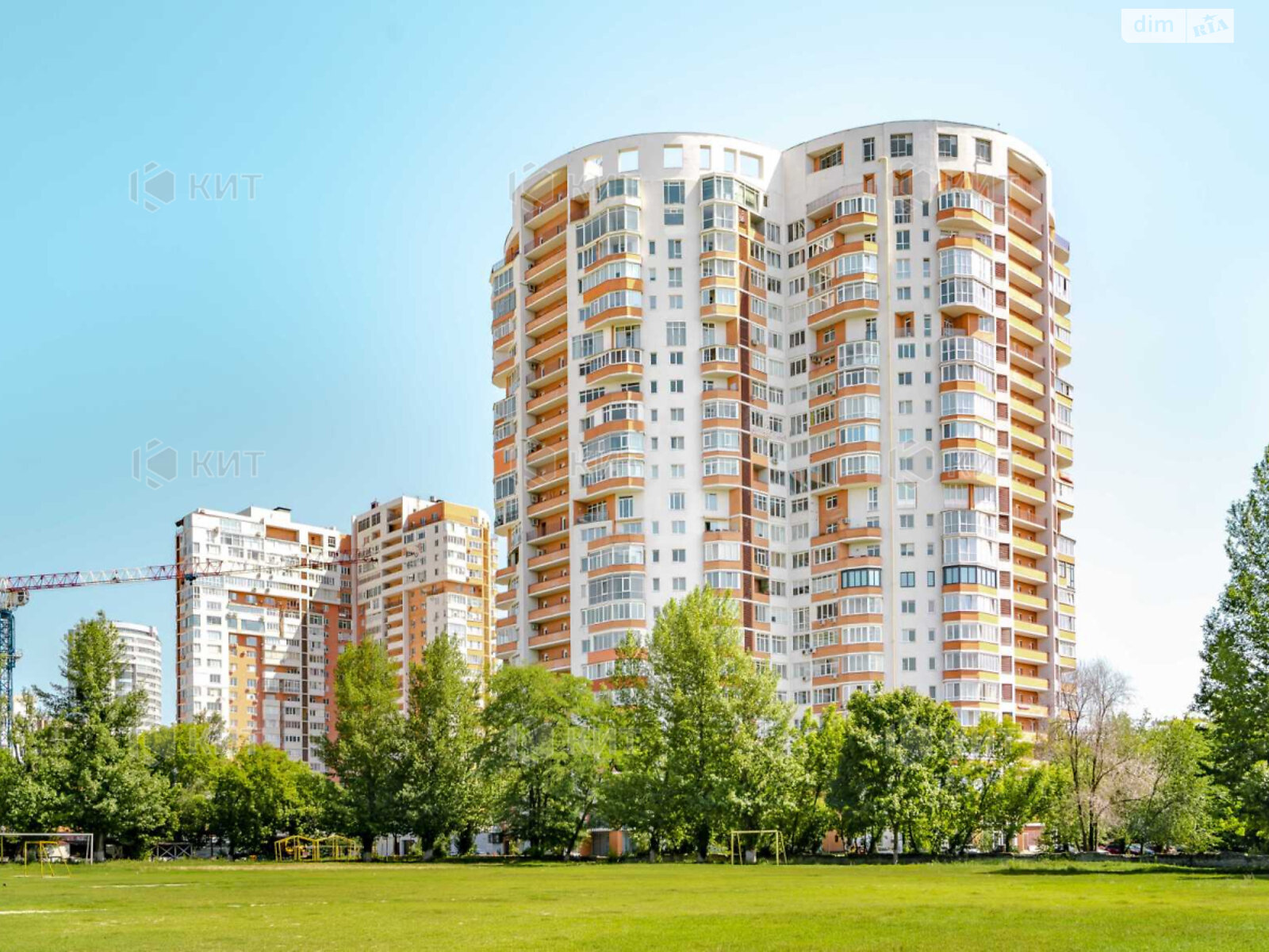 Продажа трехкомнатной квартиры в Харькове, на ул. Культуры 22В, район Госпром фото 1