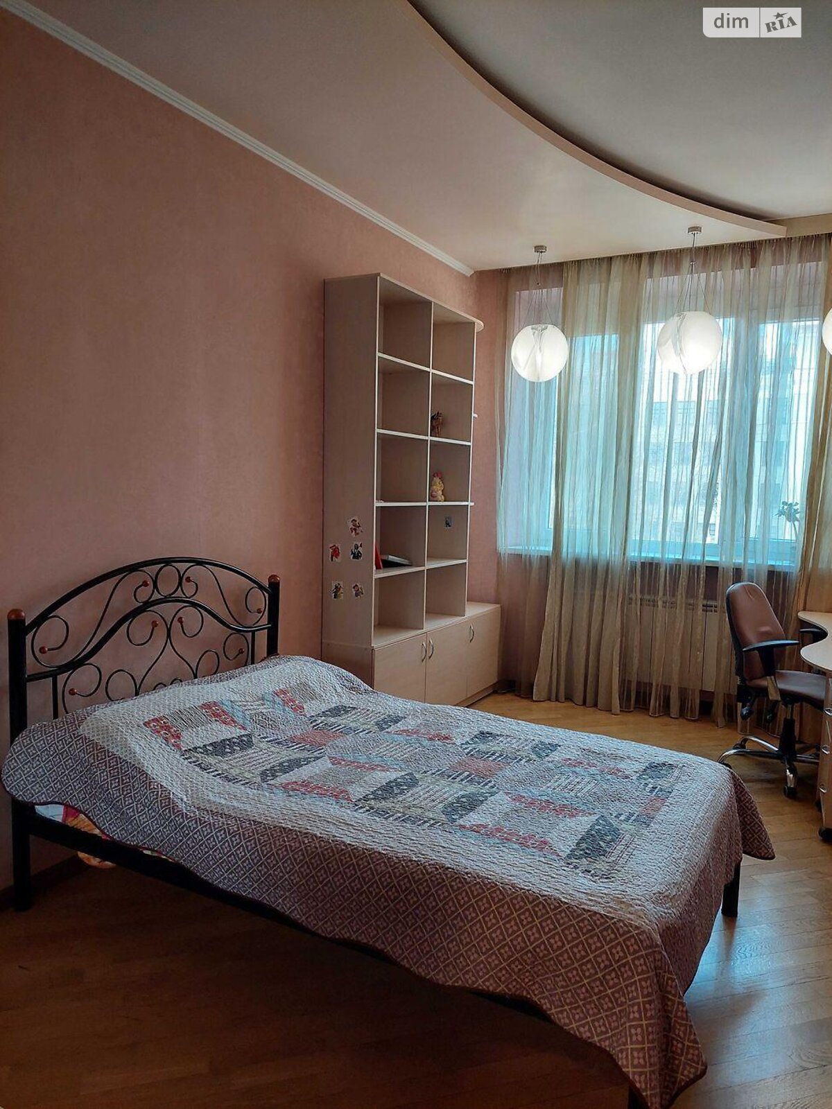 Продажа трехкомнатной квартиры в Харькове, на просп. Независимости 7, район Госпром фото 1