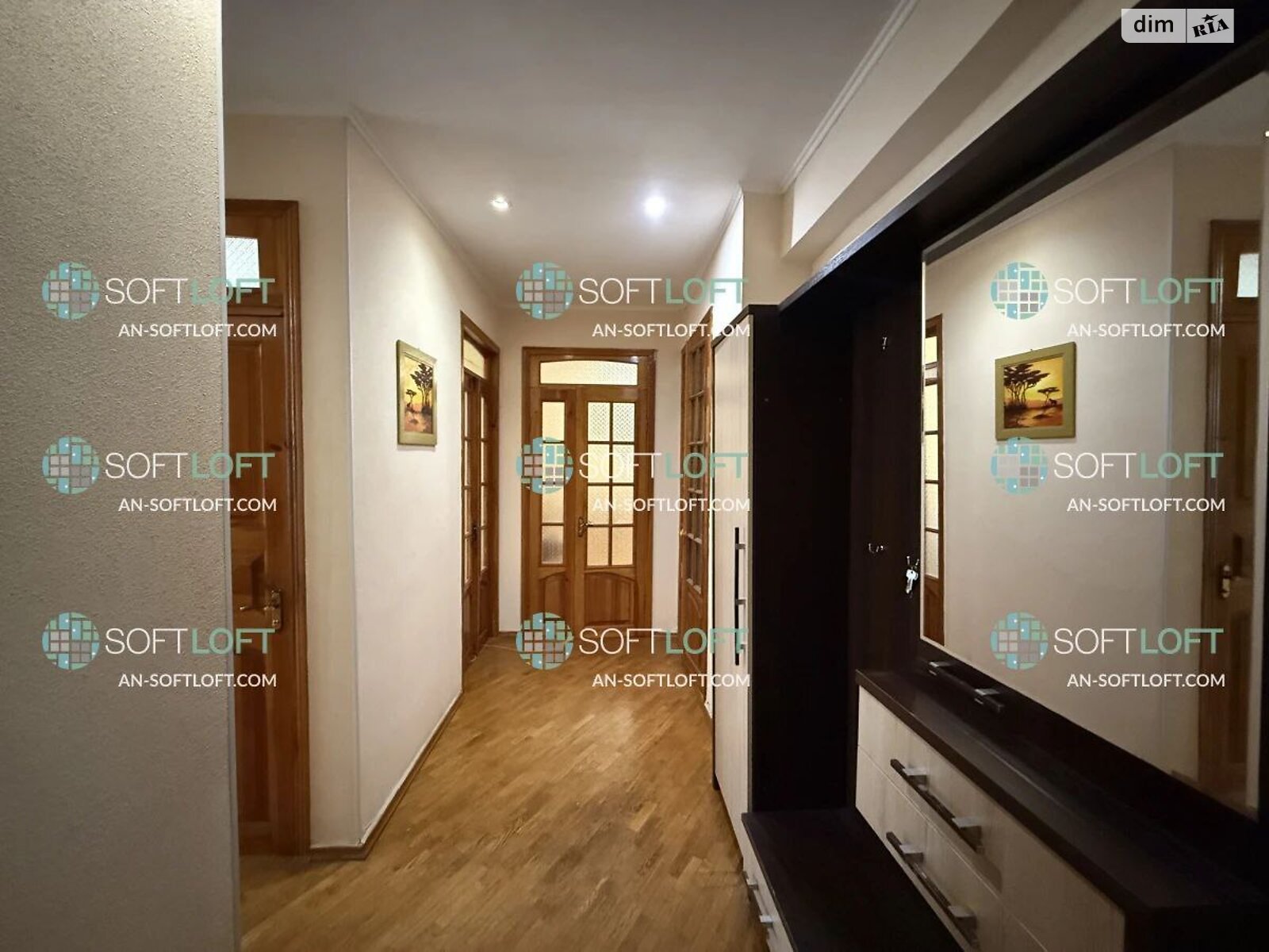 Продажа трехкомнатной квартиры в Харькове, на просп. Независимости 5, район Госпром фото 1