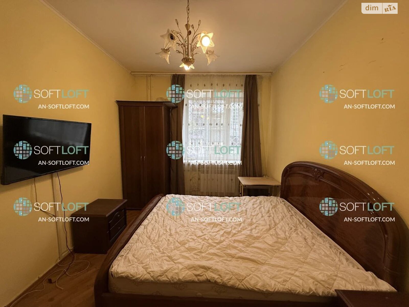 Продажа трехкомнатной квартиры в Харькове, на просп. Независимости 5, район Госпром фото 1