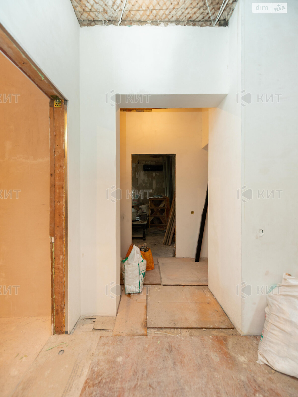 Продажа двухкомнатной квартиры в Харькове, на просп. Науки 7, район Госпром фото 1