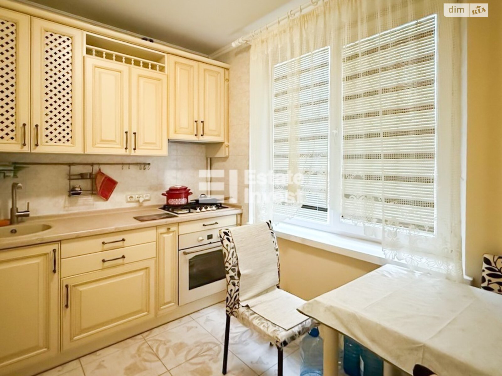 Продажа трехкомнатной квартиры в Харькове, на ул. Гвардейцев-Широнинцев 44, фото 1 Продажа трехкомнатной квартиры в Харькове, на ул. Гвардейцев-Широнинцев 44, фото 1