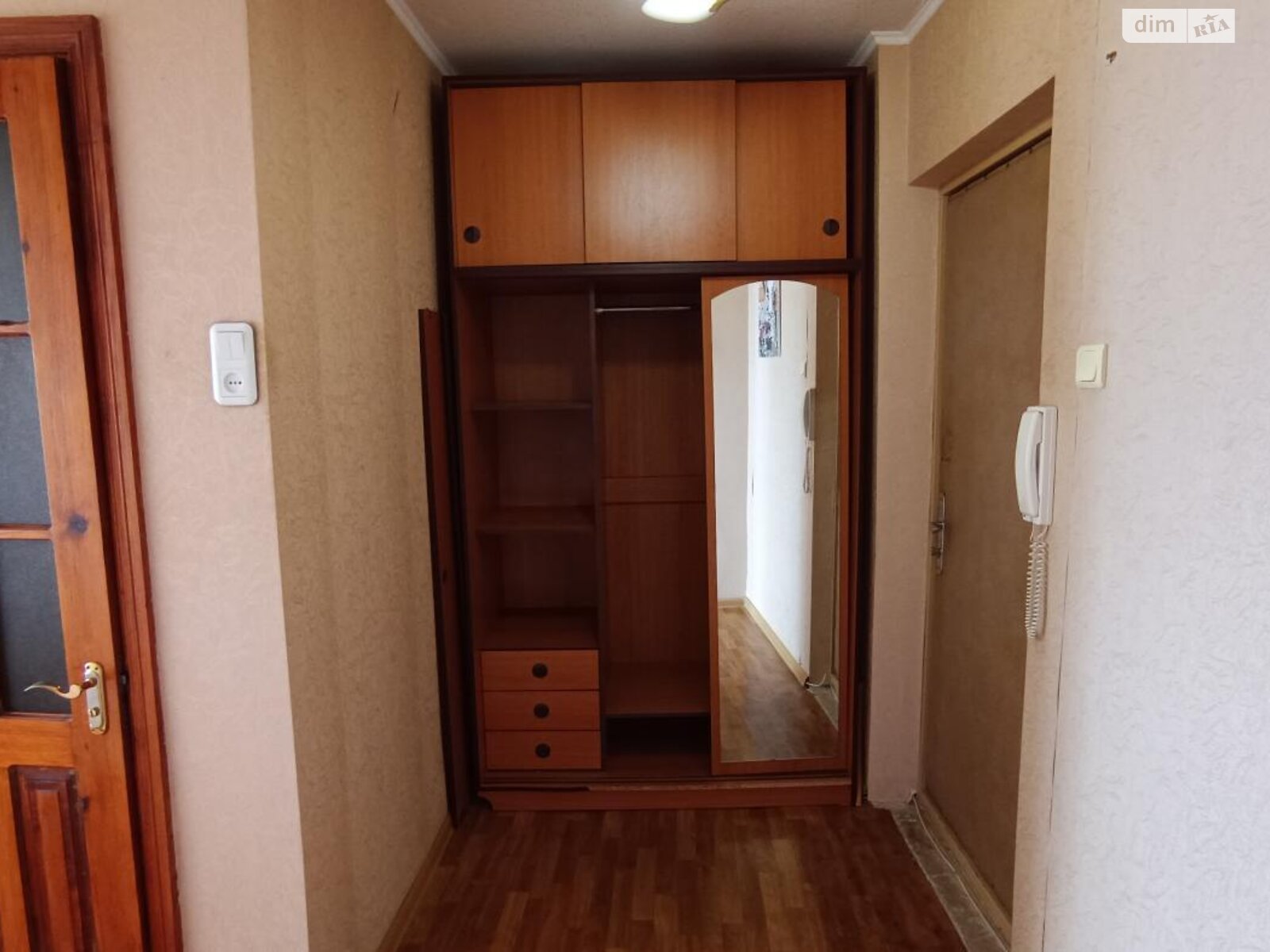 Продажа однокомнатной квартиры в Харькове, на ул. Холодногорская 16, район Холодная Гора фото 1 Продажа однокомнатной квартиры в Харькове, на ул. Холодногорская 16, район Холодная Гора фото 1