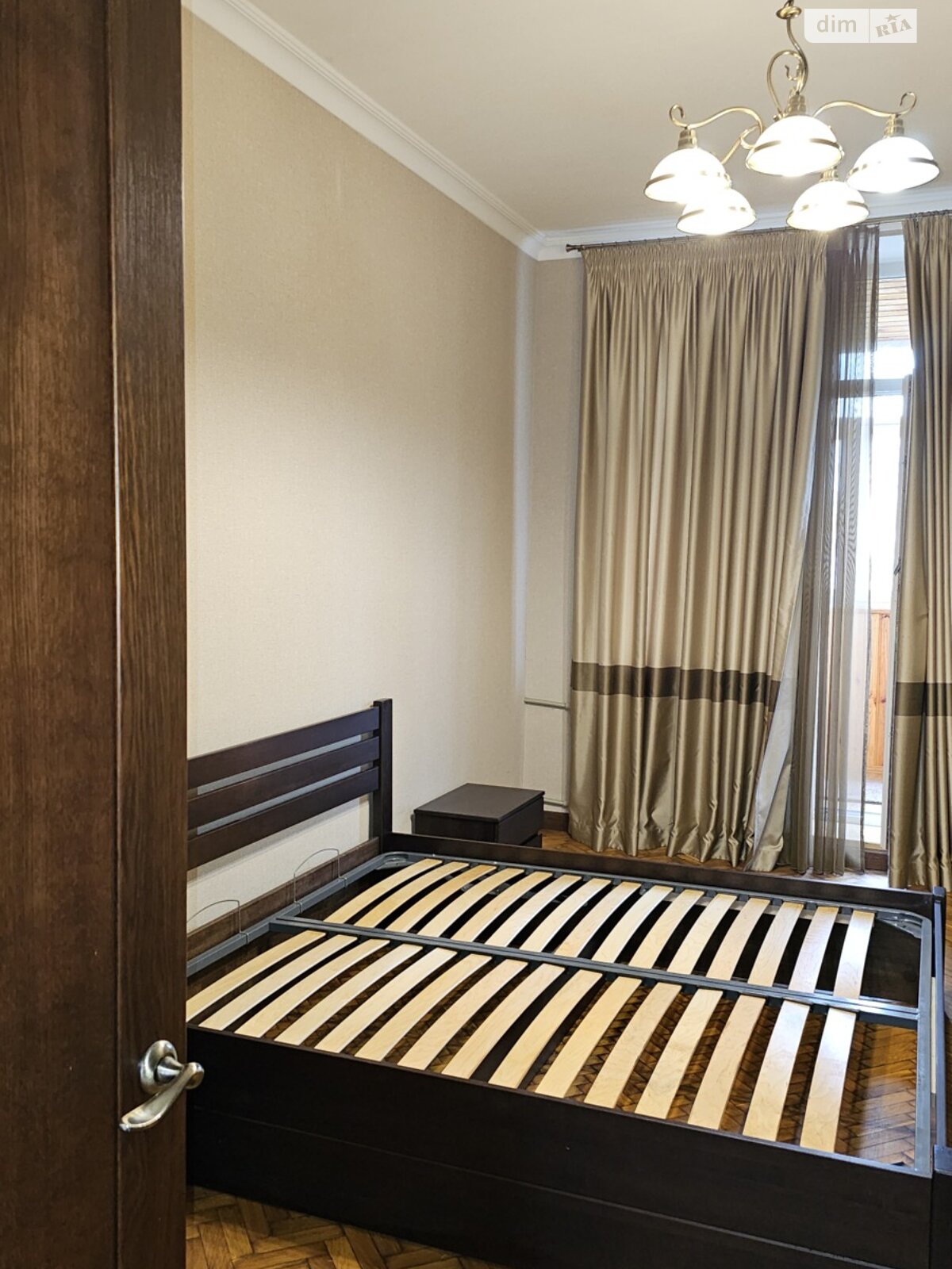 Продаж трикімнатної квартири в Харкові, на вул. Переможців 6, кв. 13, район Холодна Гора фото 1 Продаж трикімнатної квартири в Харкові, на вул. Переможців 6, кв. 13, район Холодна Гора фото 1