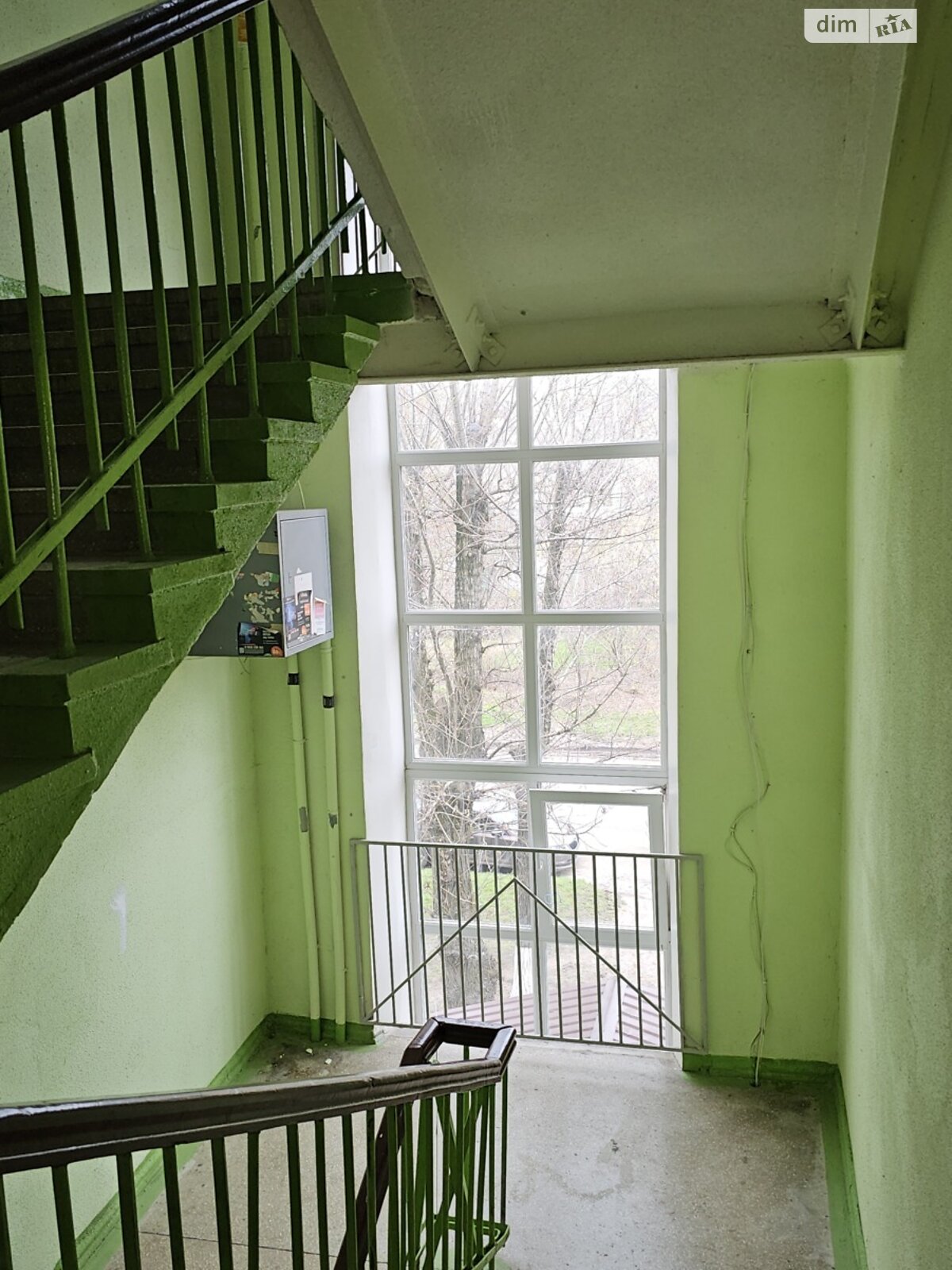 Продаж трикімнатної квартири в Харкові, на вул. Переможців 6, кв. 13, район Холодна Гора фото 1 Продаж трикімнатної квартири в Харкові, на вул. Переможців 6, кв. 13, район Холодна Гора фото 1