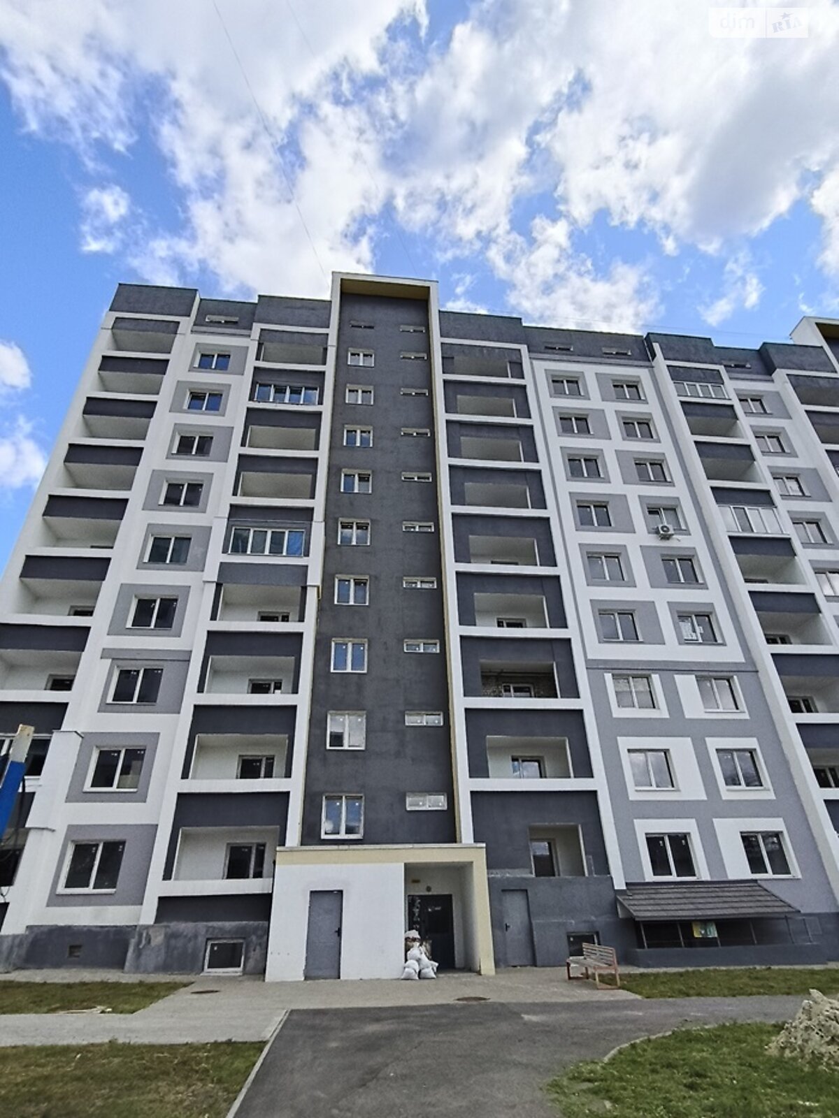 Продажа однокомнатной квартиры в Харькове, на ул. Полтавский Шлях 184А корпус 18, район Холодная Гора фото 1 Продажа однокомнатной квартиры в Харькове, на ул. Полтавский Шлях 184А корпус 18, район Холодная Гора фото 1