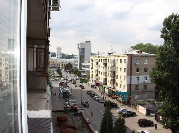 Продажа трехкомнатной квартиры в Харькове, на ул. Славянская район Холодногорский фото 1