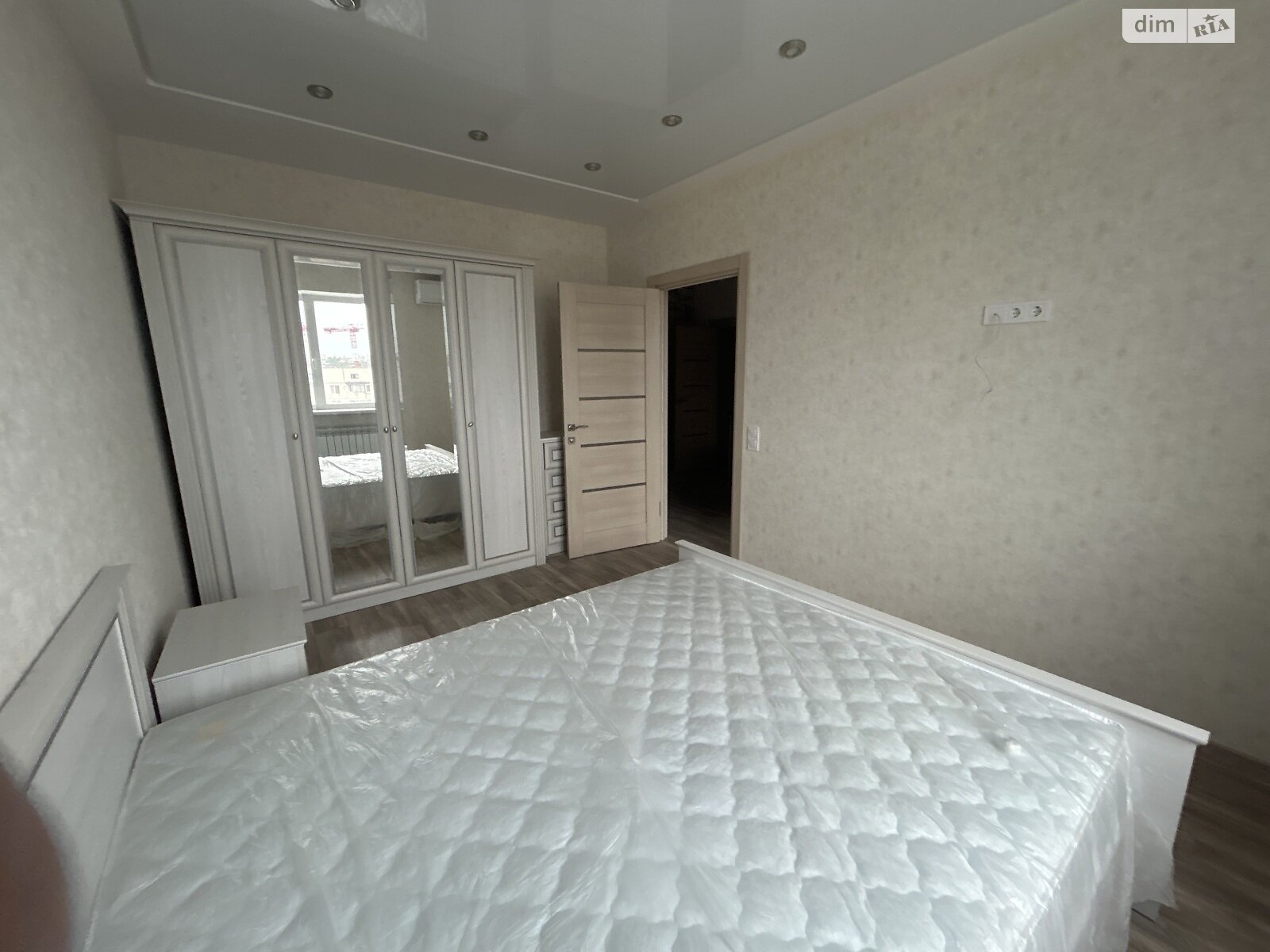 Продаж трикімнатної квартири в Харкові, на пров. Лосівський 4В, район Холодногірський фото 1 Продаж трикімнатної квартири в Харкові, на пров. Лосівський 4В, район Холодногірський фото 1