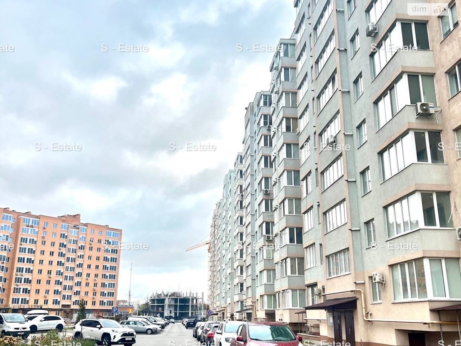 Продаж трикімнатної квартири в Харкові, на пров. Лосівський 4В, район Холодногірський фото 1 Продаж трикімнатної квартири в Харкові, на пров. Лосівський 4В, район Холодногірський фото 1
