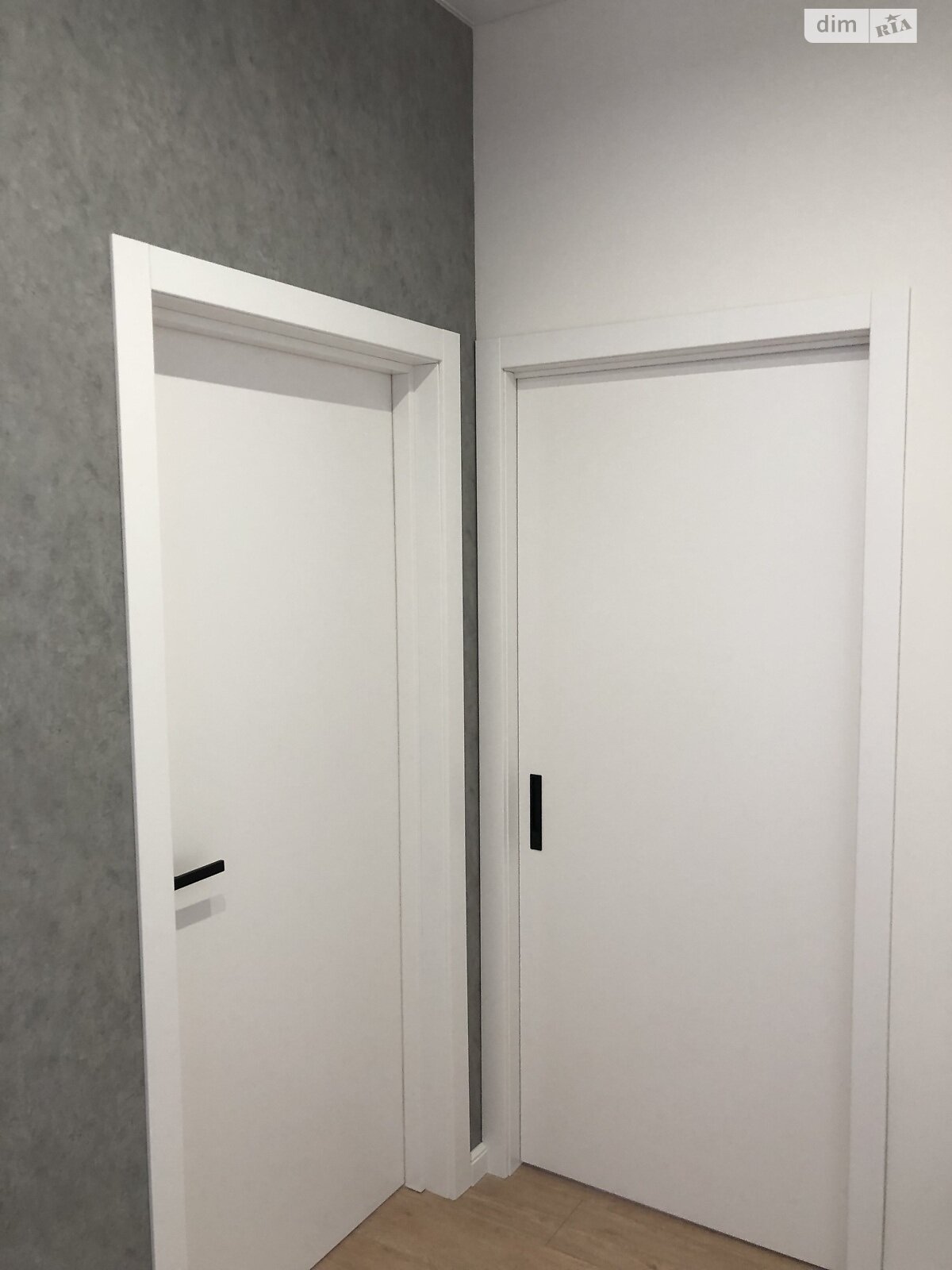 Продажа трехкомнатной квартиры в Харькове, на просп. Александровский 122А, район ХТЗ фото 1 Продажа трехкомнатной квартиры в Харькове, на просп. Александровский 122А, район ХТЗ фото 1