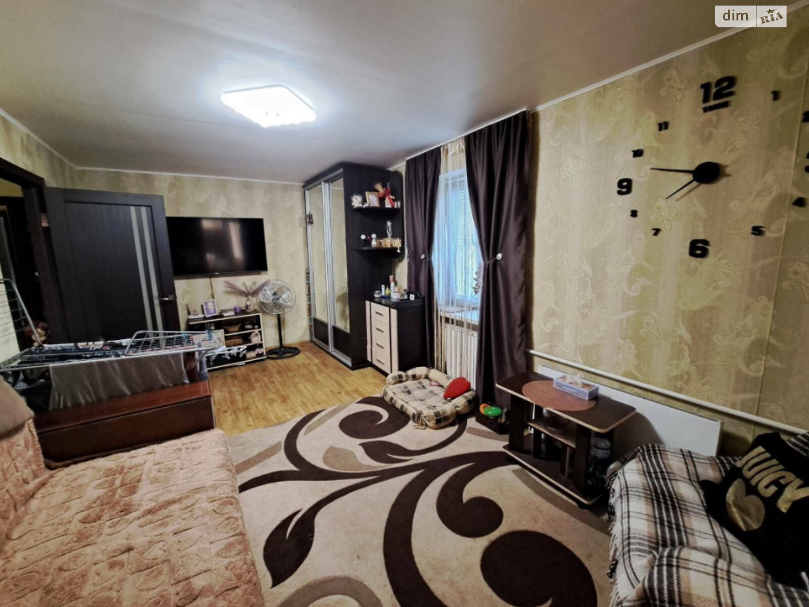 Продажа однокомнатной квартиры в Харькове, на просп. Александровский 120, район ХТЗ фото 1 Продажа однокомнатной квартиры в Харькове, на просп. Александровский 120, район ХТЗ фото 1