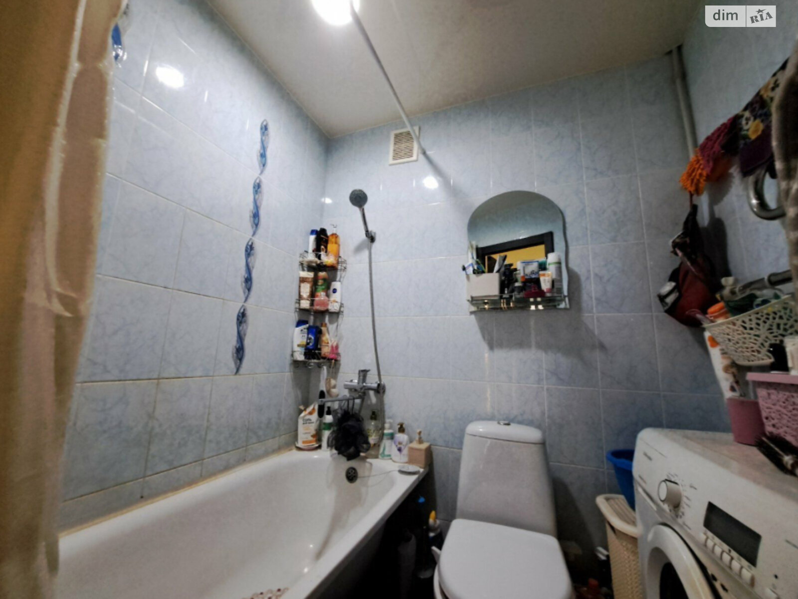 Продажа однокомнатной квартиры в Харькове, на просп. Александровский 120, район ХТЗ фото 1 Продажа однокомнатной квартиры в Харькове, на просп. Александровский 120, район ХТЗ фото 1