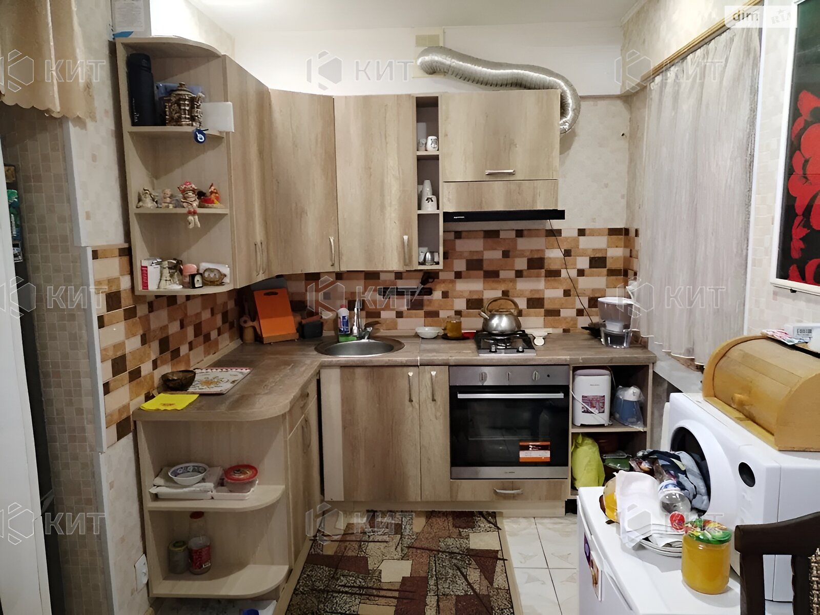 Продажа двухкомнатной квартиры в Харькове, на ул. Александровский 154, район ХТЗ фото 1 Продажа двухкомнатной квартиры в Харькове, на ул. Александровский 154, район ХТЗ фото 1