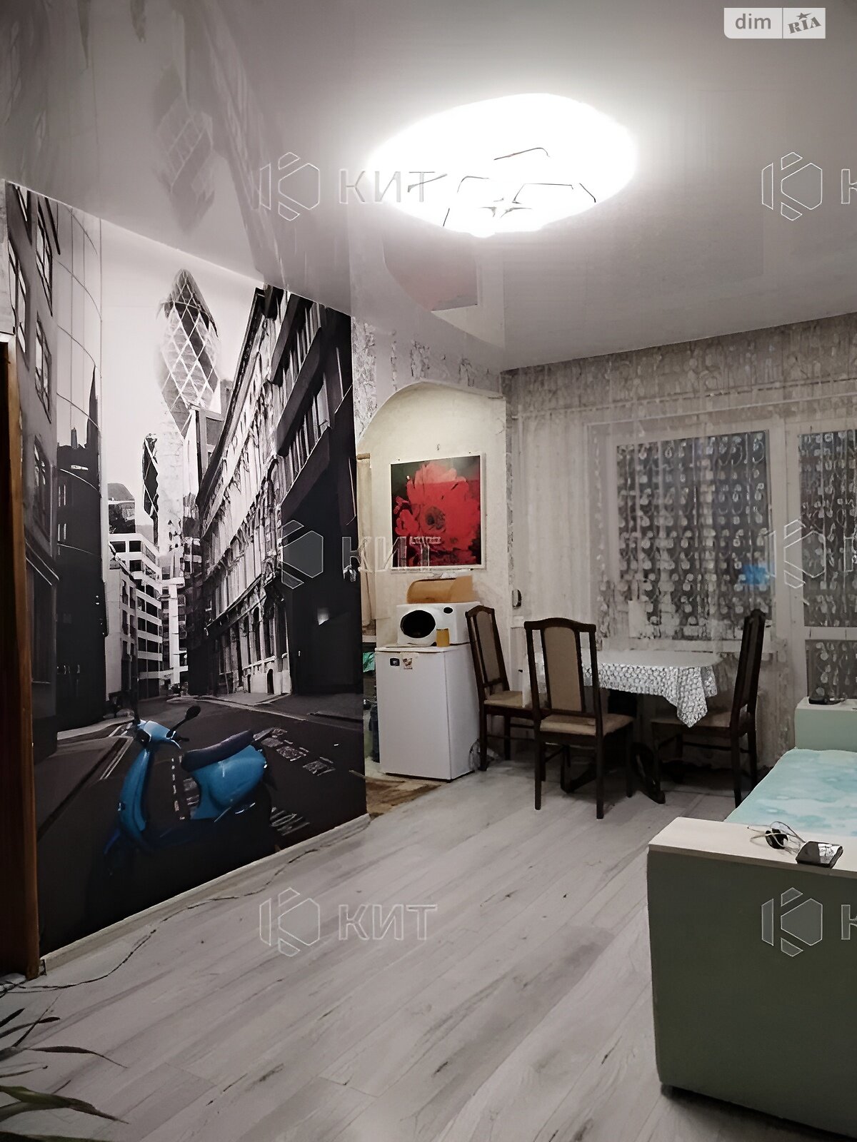 Продажа двухкомнатной квартиры в Харькове, на ул. Александровский 154, район ХТЗ фото 1 Продажа двухкомнатной квартиры в Харькове, на ул. Александровский 154, район ХТЗ фото 1