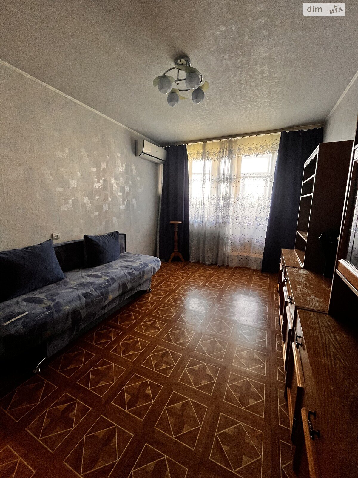 Продажа двухкомнатной квартиры в Харькове, на ул. Двенадцатого Апреля 34А, район ХТЗ фото 1 Продажа двухкомнатной квартиры в Харькове, на ул. Двенадцатого Апреля 34А, район ХТЗ фото 1