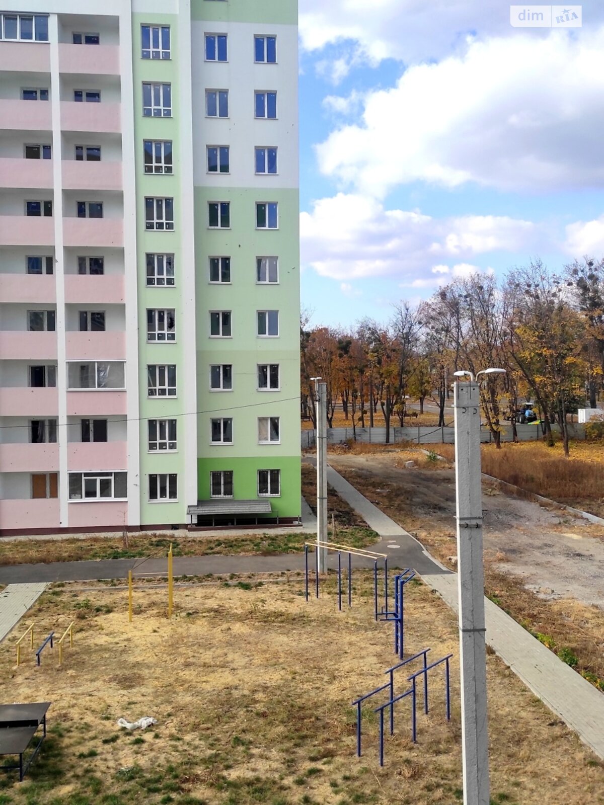Продажа двухкомнатной квартиры в Харькове, на просп. Героев Харькова 270А, район ХТЗ фото 1 Продажа двухкомнатной квартиры в Харькове, на просп. Героев Харькова 270А, район ХТЗ фото 1