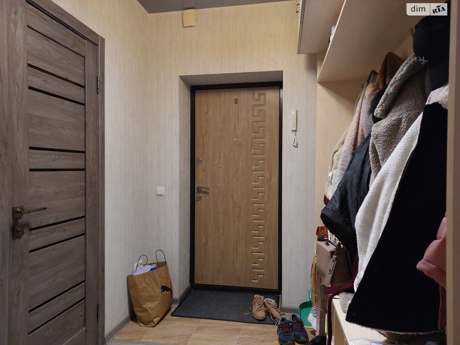 Продаж двокімнатної квартири в Харкові, на просп. Героїв Харкова, район ХТЗ фото 1 Продаж двокімнатної квартири в Харкові, на просп. Героїв Харкова, район ХТЗ фото 1