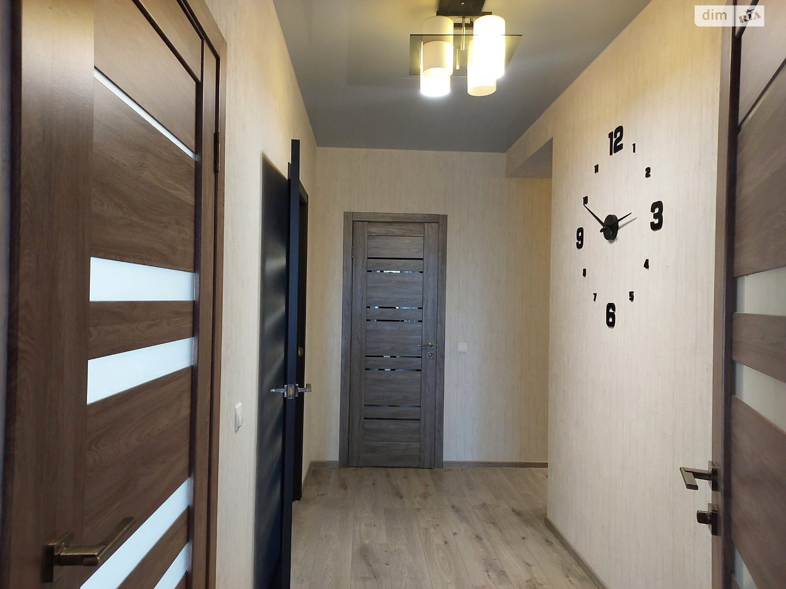 Продаж двокімнатної квартири в Харкові, на просп. Героїв Харкова, район ХТЗ фото 1 Продаж двокімнатної квартири в Харкові, на просп. Героїв Харкова, район ХТЗ фото 1