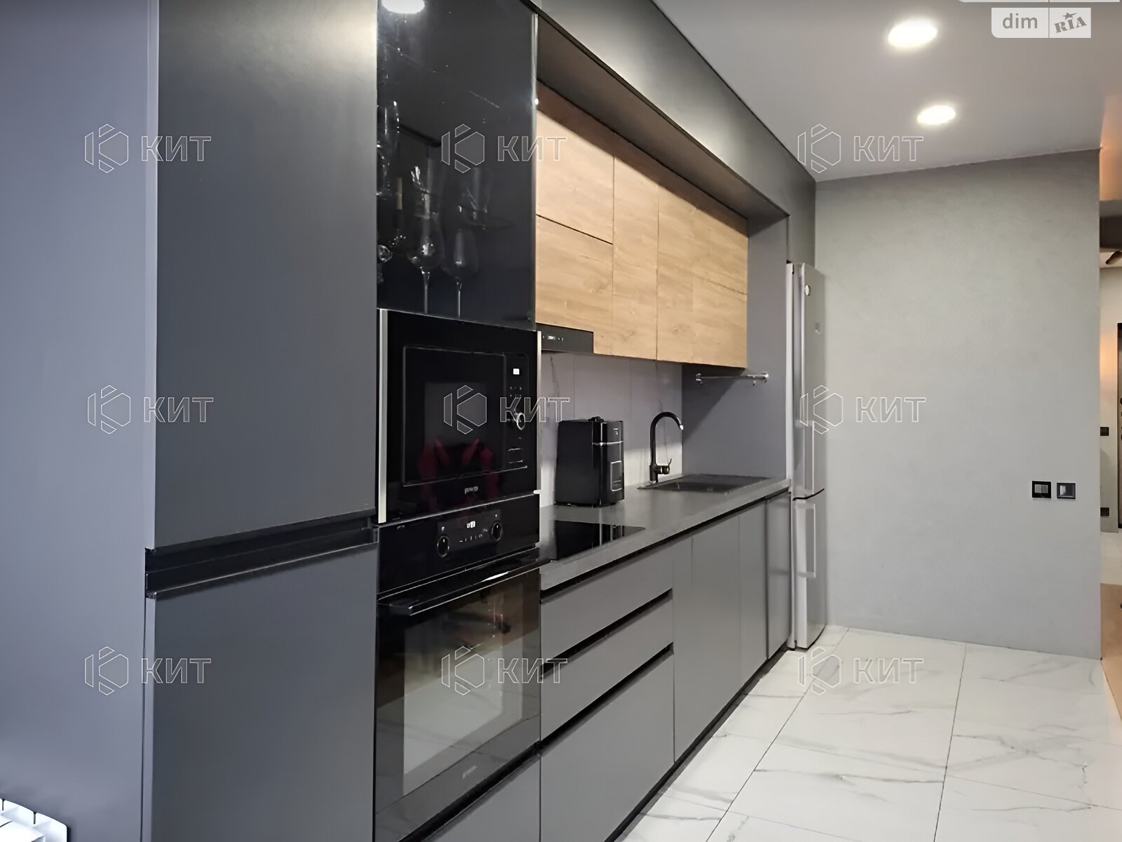 Продаж трикімнатної квартири в Харкові, на просп. Героїв Харкова 264, район ХТЗ фото 1 Продаж трикімнатної квартири в Харкові, на просп. Героїв Харкова 264, район ХТЗ фото 1