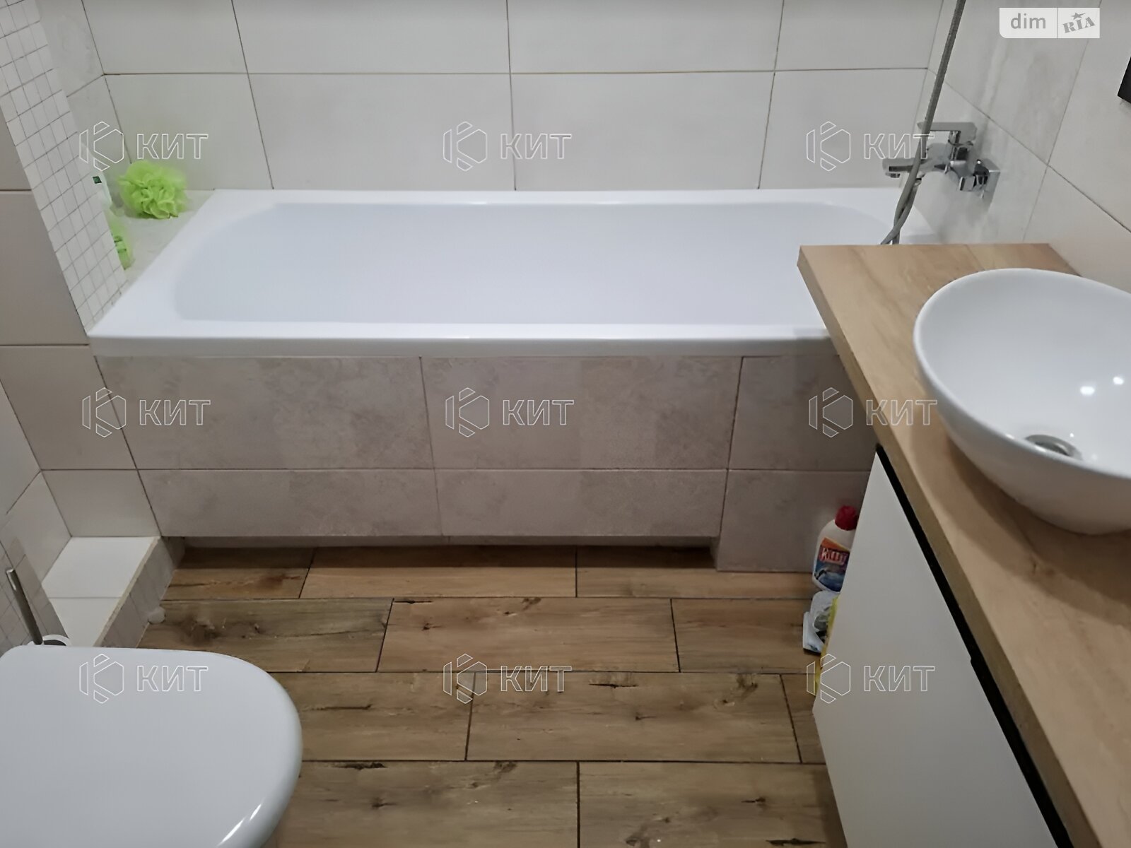 Продаж трикімнатної квартири в Харкові, на просп. Героїв Харкова 264, район ХТЗ фото 1 Продаж трикімнатної квартири в Харкові, на просп. Героїв Харкова 264, район ХТЗ фото 1