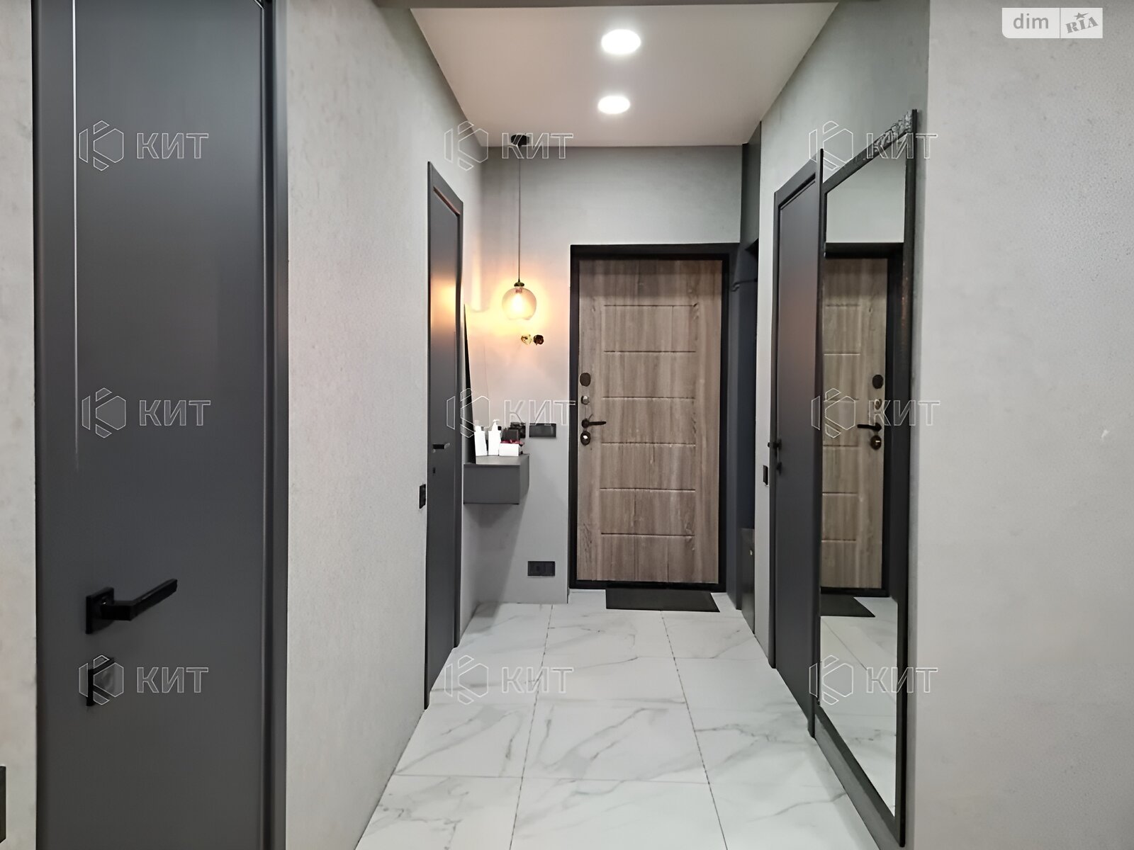Продаж трикімнатної квартири в Харкові, на просп. Героїв Харкова 264, район ХТЗ фото 1 Продаж трикімнатної квартири в Харкові, на просп. Героїв Харкова 264, район ХТЗ фото 1