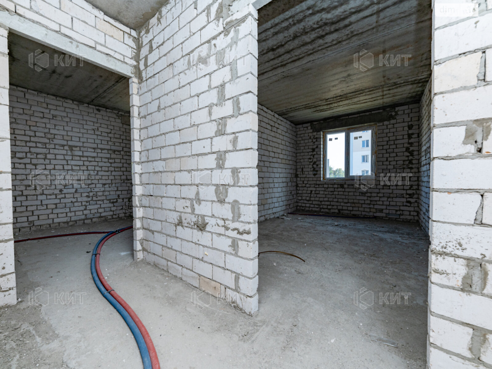 Продаж трикімнатної квартири в Харкові, на просп. Героїв Харкова 264, район ХТЗ фото 1 Продаж трикімнатної квартири в Харкові, на просп. Героїв Харкова 264, район ХТЗ фото 1