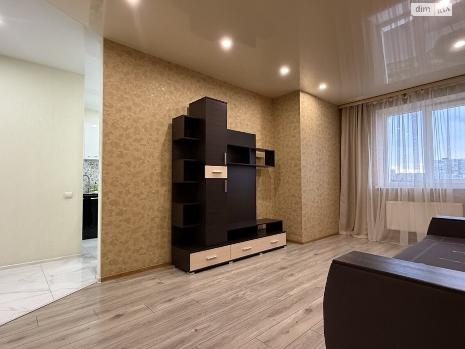 Продаж однокімнатної квартири в Харкові, на просп. Героїв Харкова 264, район ХТЗ фото 1