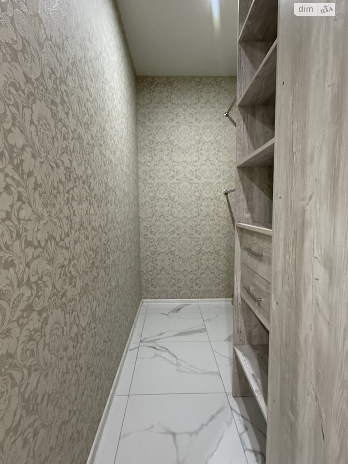 Продаж однокімнатної квартири в Харкові, на просп. Героїв Харкова 264, район ХТЗ фото 1