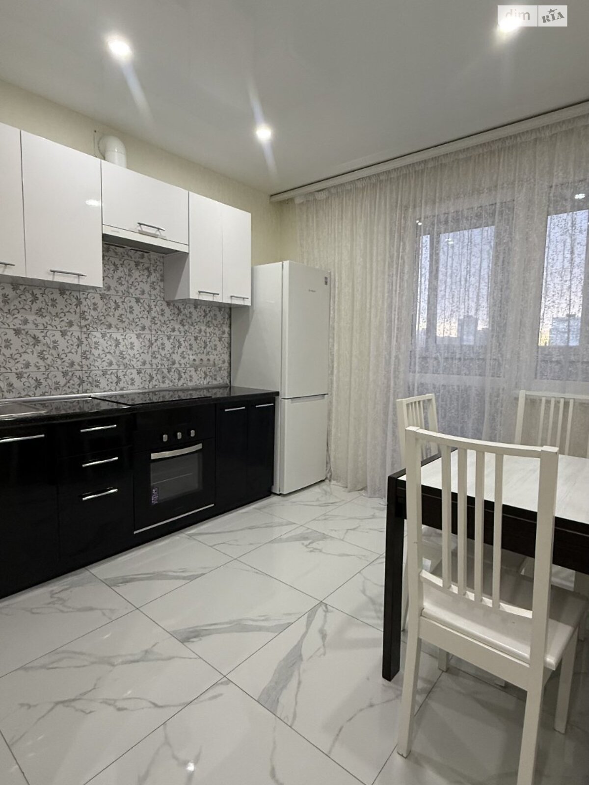 Продаж однокімнатної квартири в Харкові, на просп. Героїв Харкова 264, район ХТЗ фото 1