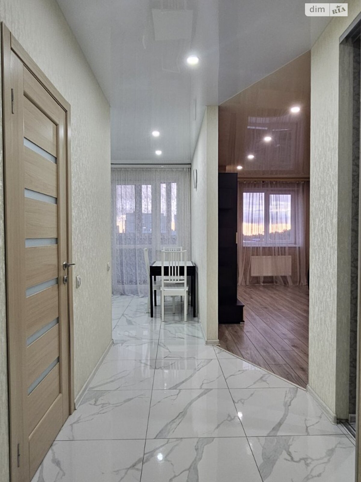 Продаж однокімнатної квартири в Харкові, на просп. Героїв Харкова 264, район ХТЗ фото 1