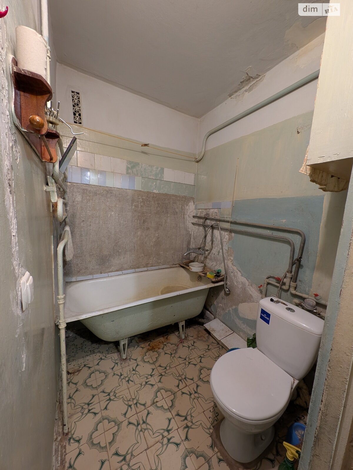 Продажа двухкомнатной квартиры в Харькове, на просп. Индустриальный 37/36, район ХТЗ фото 1 Продажа двухкомнатной квартиры в Харькове, на просп. Индустриальный 37/36, район ХТЗ фото 1