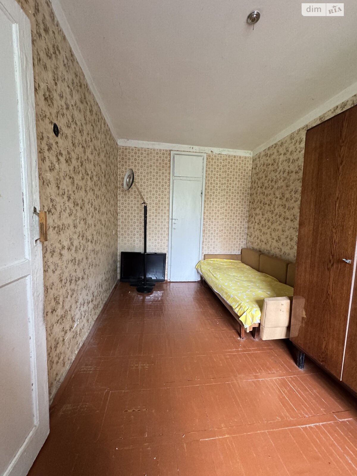 Продажа двухкомнатной квартиры в Харькове, на просп. Индустриальный 37/36, район ХТЗ фото 1 Продажа двухкомнатной квартиры в Харькове, на просп. Индустриальный 37/36, район ХТЗ фото 1