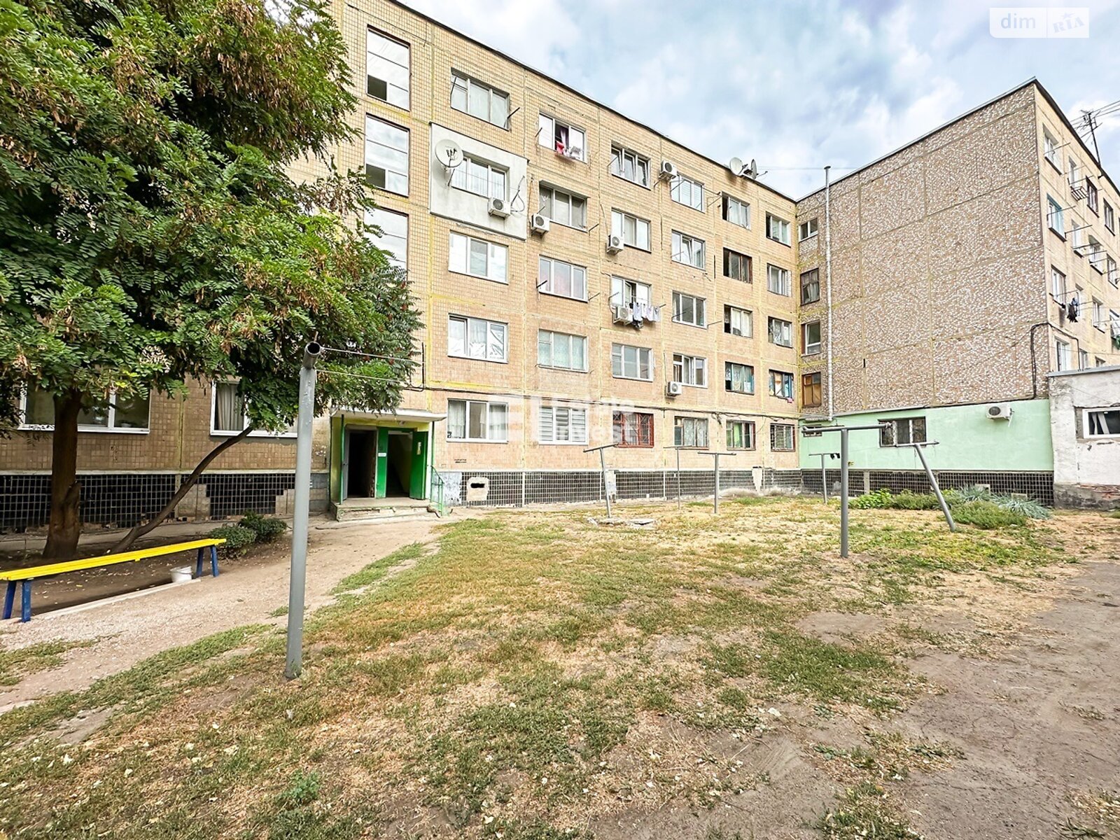 Продаж однокімнатної квартири в Харкові, на бул. Івана Каркача 75, район ХТЗ фото 1 Продаж однокімнатної квартири в Харкові, на бул. Івана Каркача 75, район ХТЗ фото 1