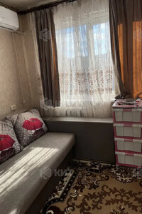 Продаж однокімнатної квартири в Харкові, на в'їзд Івана Каркача 73, район ХТЗ фото 2