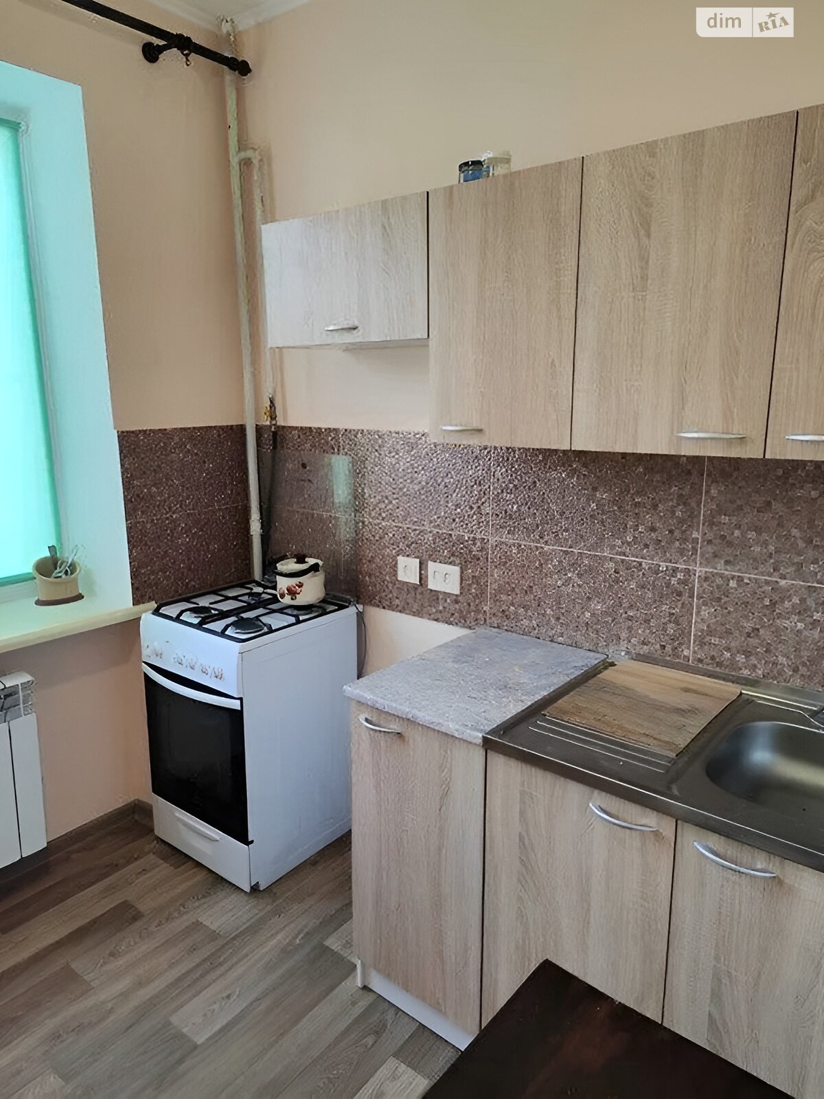 Продажа однокомнатной квартиры в Харькове, на просп. Александровский 126, район ХТЗ фото 1 Продажа однокомнатной квартиры в Харькове, на просп. Александровский 126, район ХТЗ фото 1