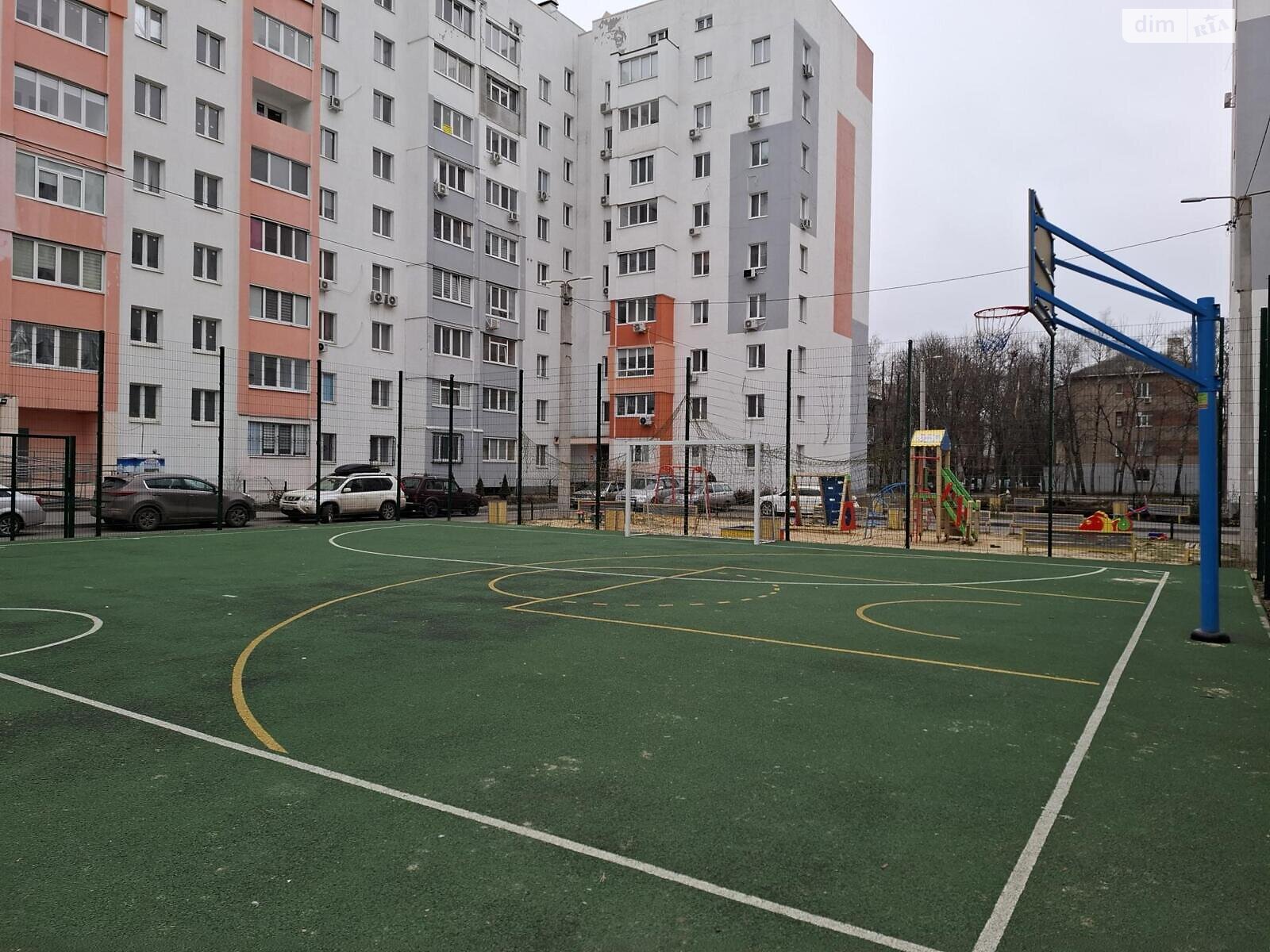 Продажа трехкомнатной квартиры в Харькове, на просп. Героев Харькова, район ХТЗ фото 1 Продажа трехкомнатной квартиры в Харькове, на просп. Героев Харькова, район ХТЗ фото 1