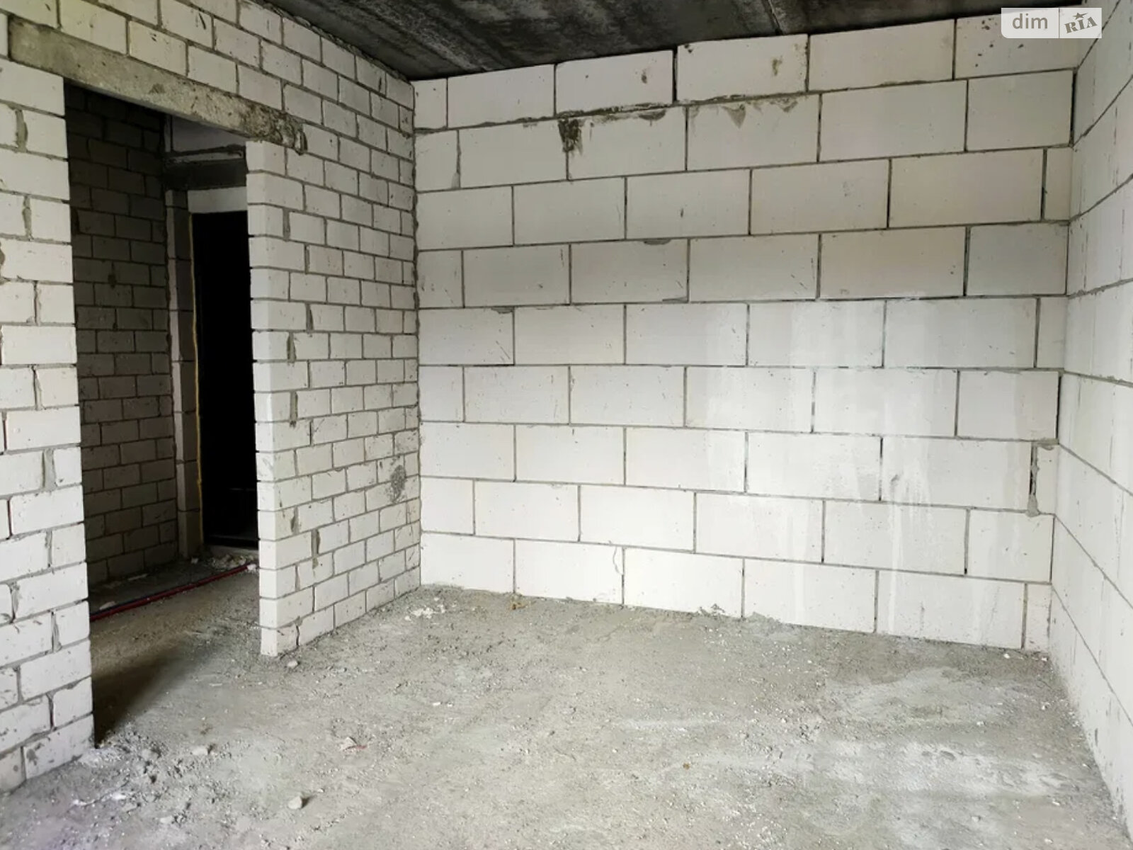Продаж однокімнатної квартири в Харкові, на вул. Миру 41, район ХТЗ фото 1 Продаж однокімнатної квартири в Харкові, на вул. Миру 41, район ХТЗ фото 1