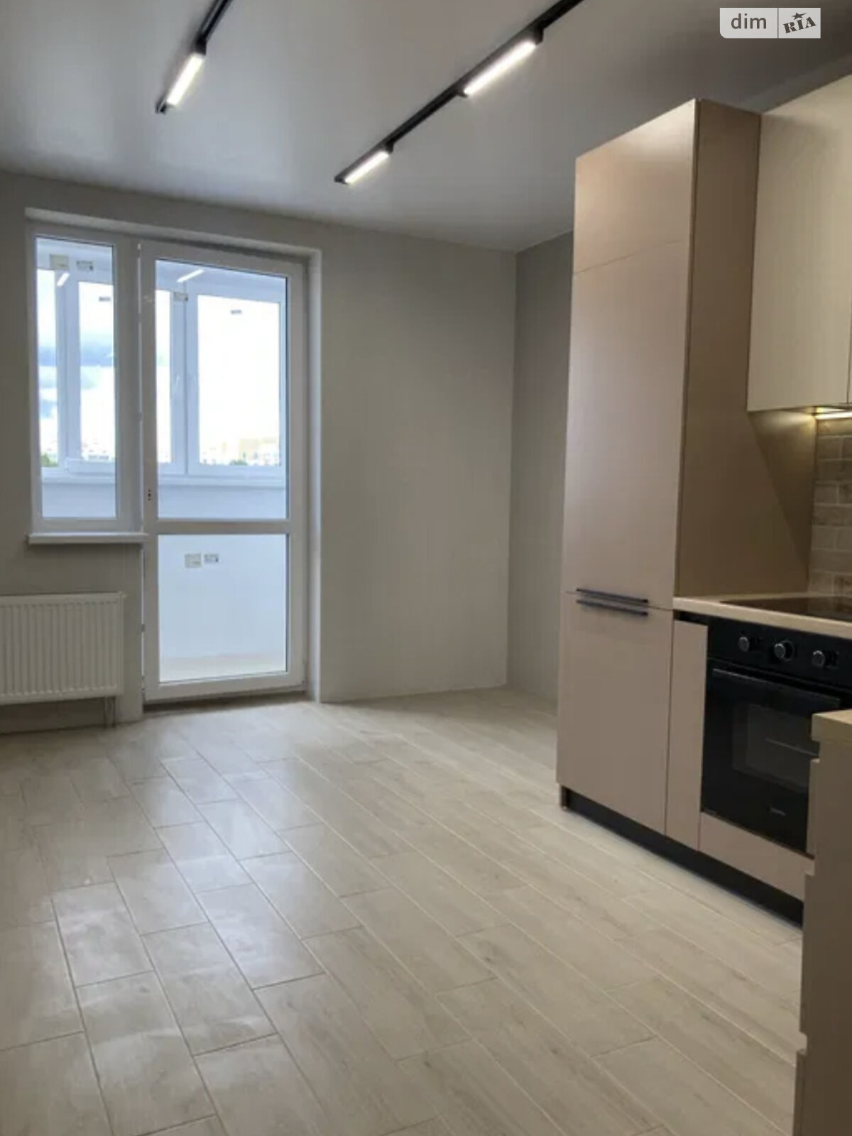 Продажа двухкомнатной квартиры в Харькове, на ул. Мира 41, район ХТЗ фото 1 Продажа двухкомнатной квартиры в Харькове, на ул. Мира 41, район ХТЗ фото 1