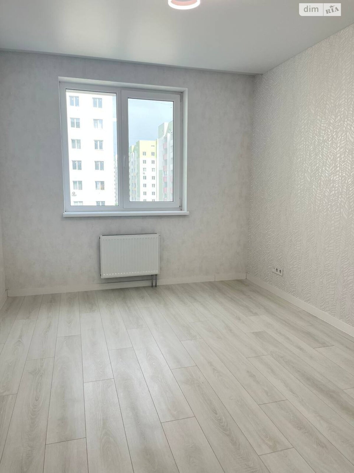 Продажа двухкомнатной квартиры в Харькове, на ул. Мира 51, район ХТЗ фото 1 Продажа двухкомнатной квартиры в Харькове, на ул. Мира 51, район ХТЗ фото 1
