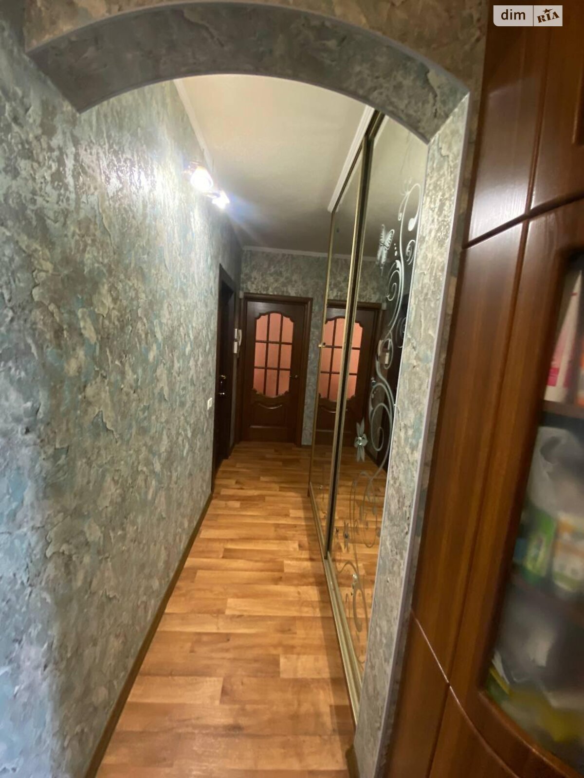 Продаж двокімнатної квартири в Харкові, на просп. Героїв Харкова 248, район ХТЗ фото 1 Продаж двокімнатної квартири в Харкові, на просп. Героїв Харкова 248, район ХТЗ фото 1