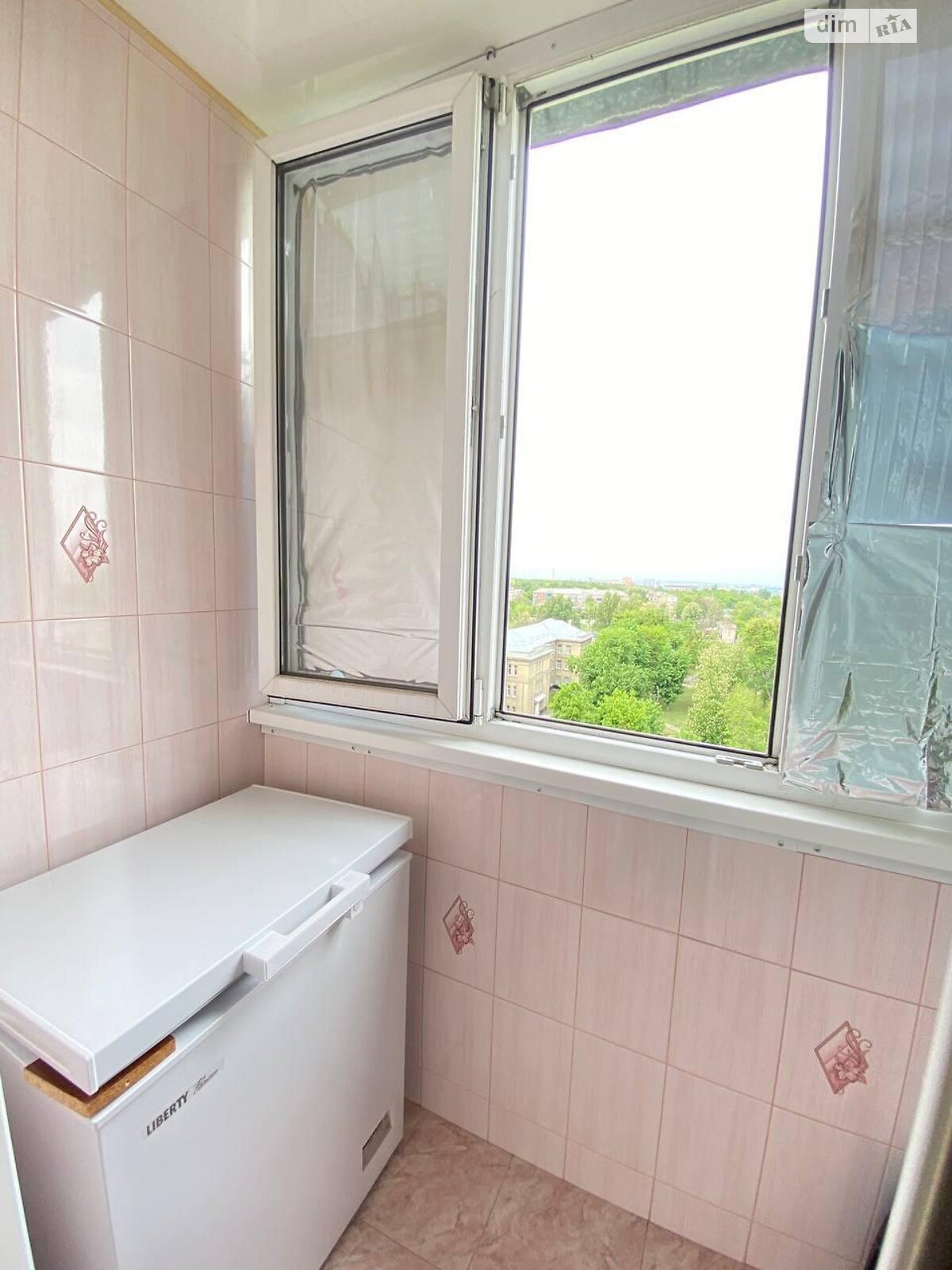 Продаж двокімнатної квартири в Харкові, на просп. Героїв Харкова 248, район ХТЗ фото 1 Продаж двокімнатної квартири в Харкові, на просп. Героїв Харкова 248, район ХТЗ фото 1