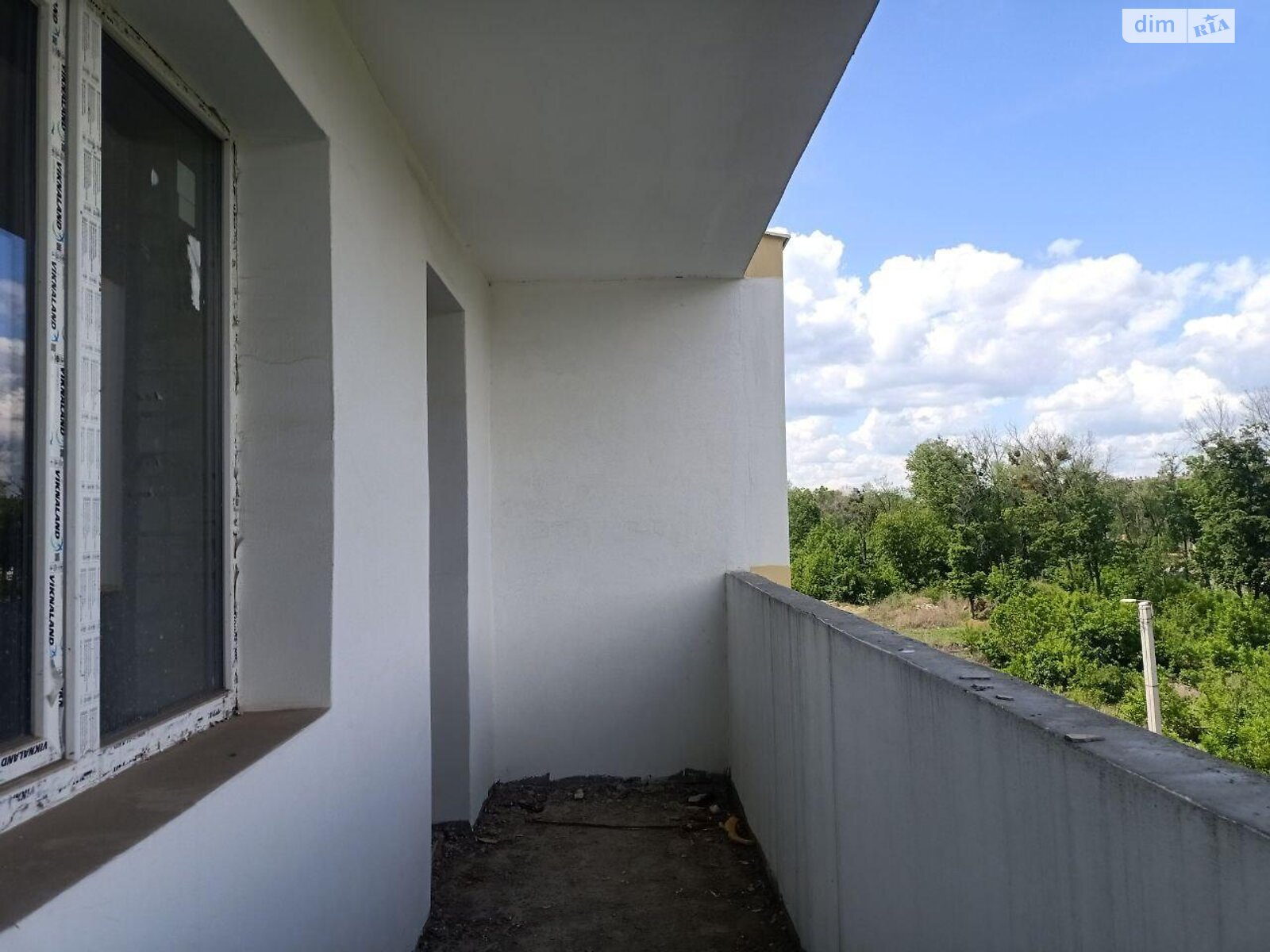 Продаж трикімнатної квартири в Харкові, на просп. Героїв Харкова 270В, район ХТЗ фото 1 Продаж трикімнатної квартири в Харкові, на просп. Героїв Харкова 270В, район ХТЗ фото 1
