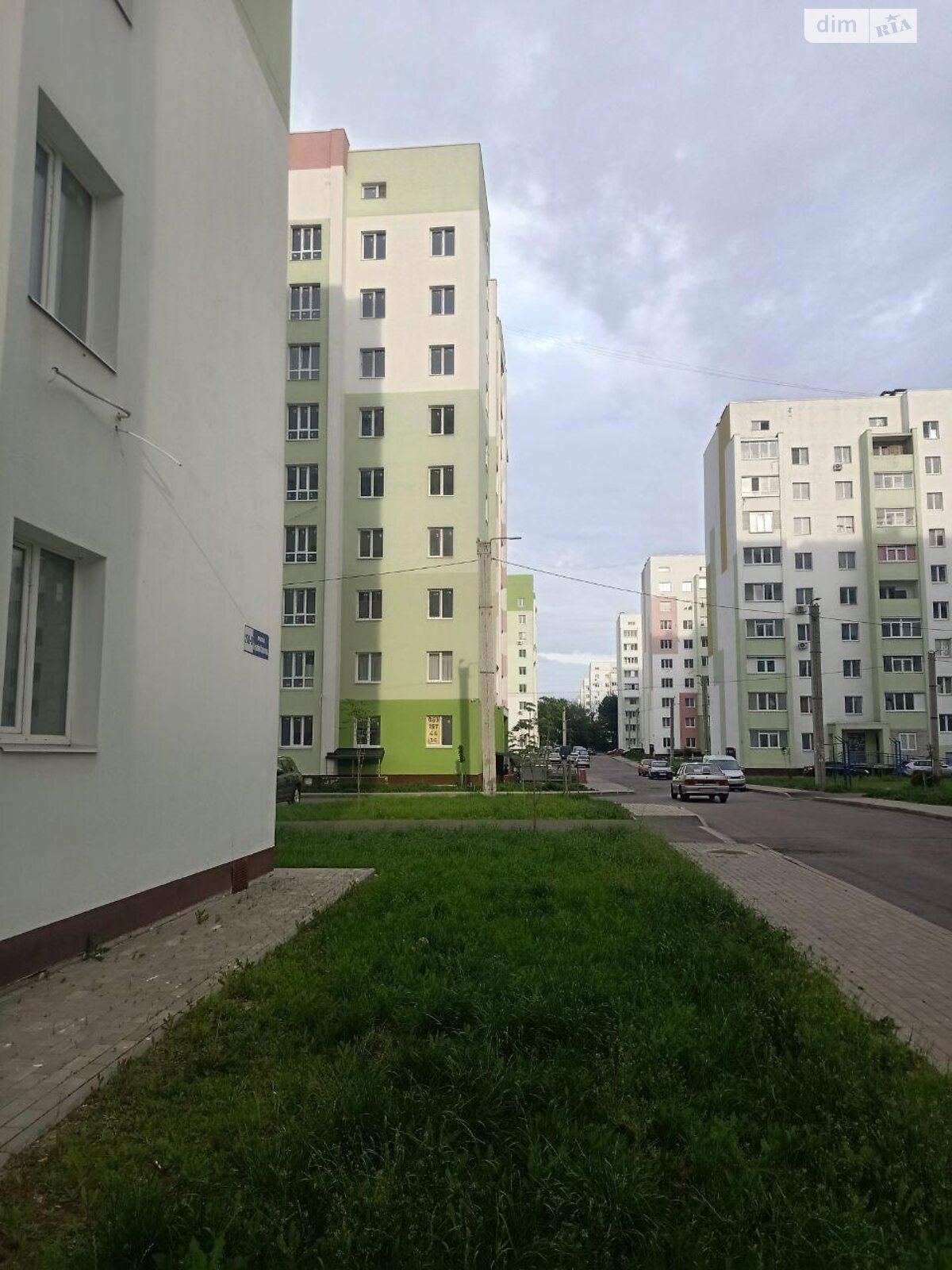 Продажа однокомнатной квартиры в Харькове, на просп. Героев Харькова 270В, район ХТЗ фото 1 Продажа однокомнатной квартиры в Харькове, на просп. Героев Харькова 270В, район ХТЗ фото 1