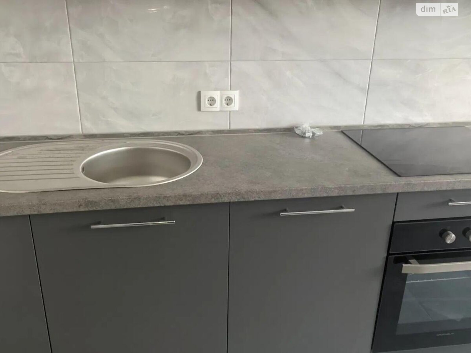 Продаж однокімнатної квартири в Харкові, на просп. Героїв Харкова 270А, район ХТЗ фото 1