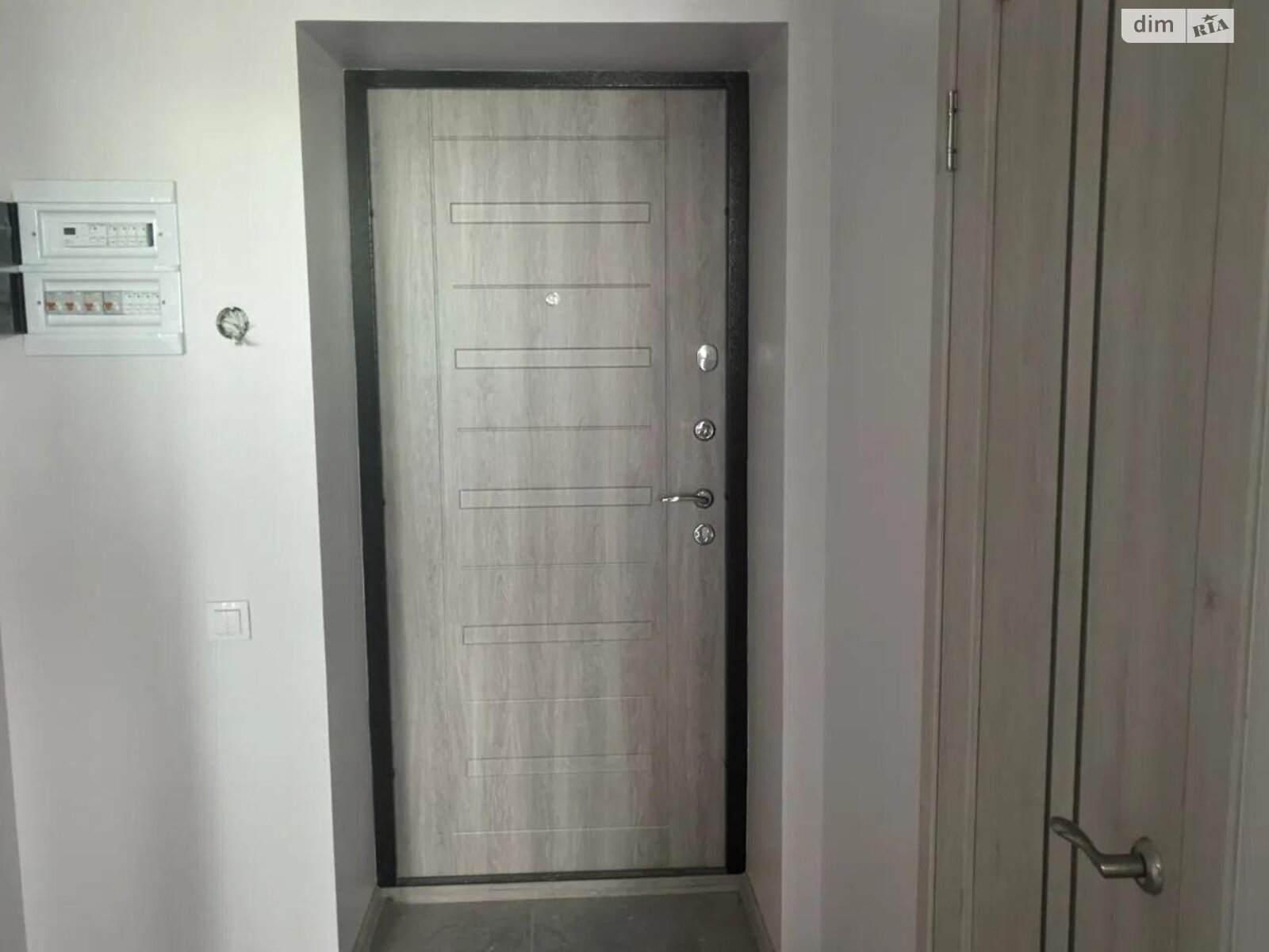 Продаж однокімнатної квартири в Харкові, на просп. Героїв Харкова 270А, район ХТЗ фото 1